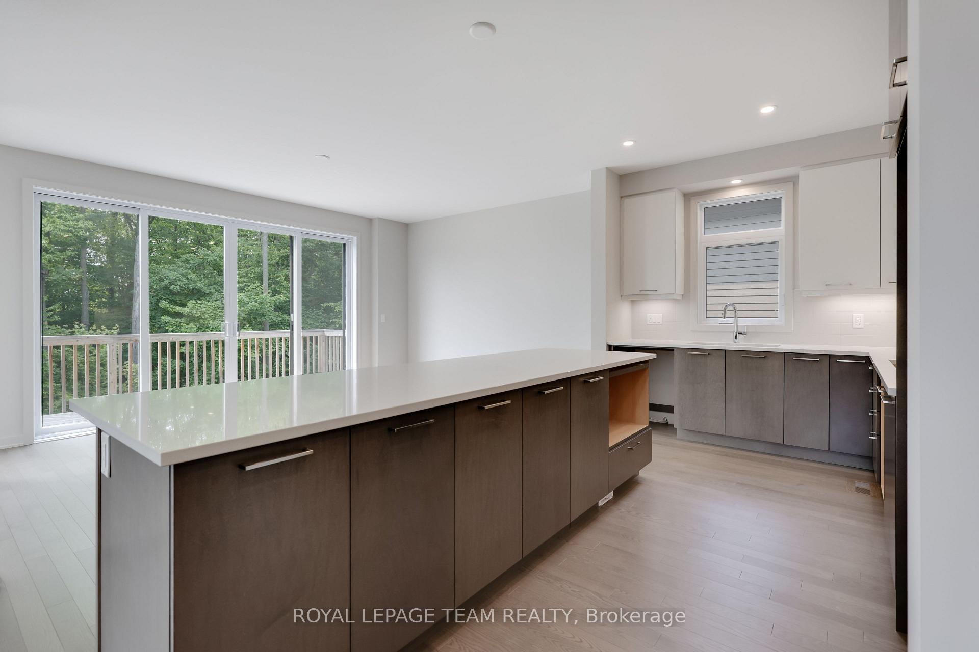 Photo 15 of 130 Iron Bridge Place, Ottawa, Kanata - Kanata Lakes/Heritage Hills — HOMEH