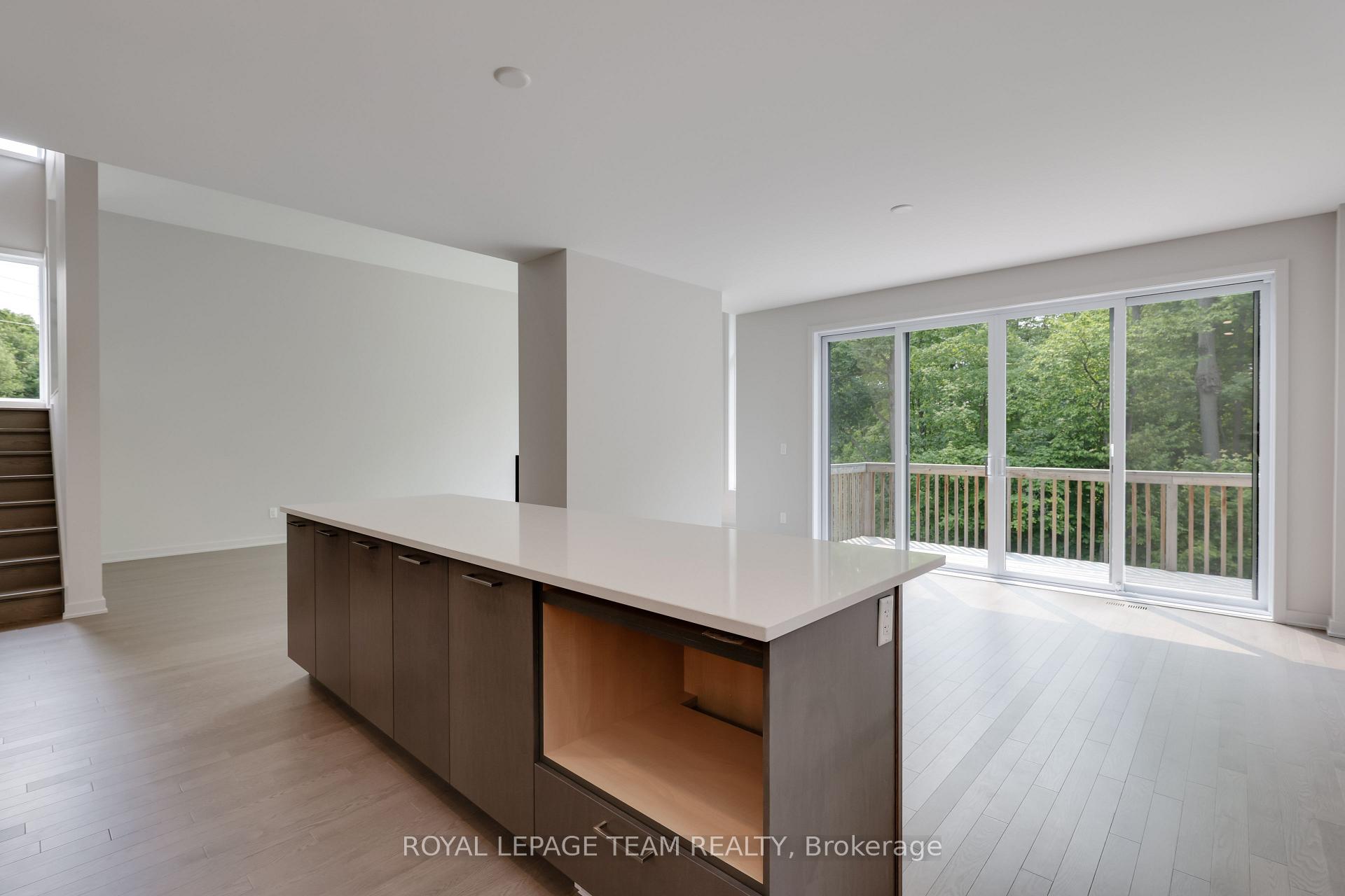 Photo 16 of 130 Iron Bridge Place, Ottawa, Kanata - Kanata Lakes/Heritage Hills — HOMEH