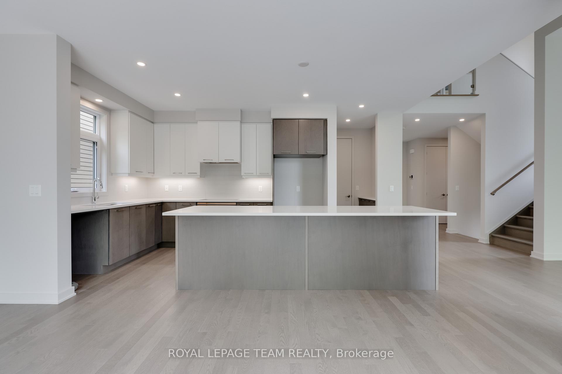 Photo 18 of 130 Iron Bridge Place, Ottawa, Kanata - Kanata Lakes/Heritage Hills — HOMEH