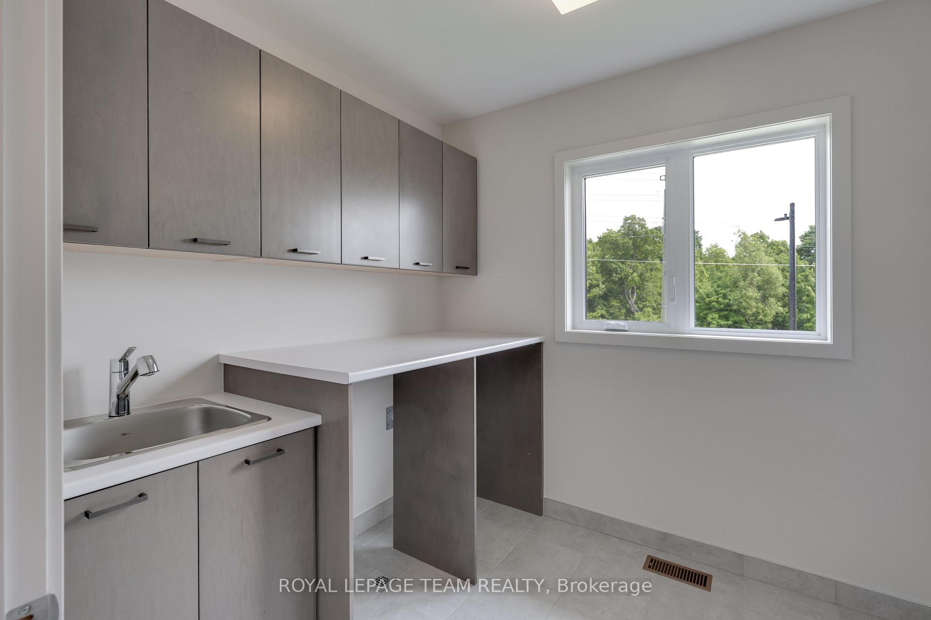 Photo 34 of 130 Iron Bridge Place, Ottawa, Kanata - Kanata Lakes/Heritage Hills — HOMEH