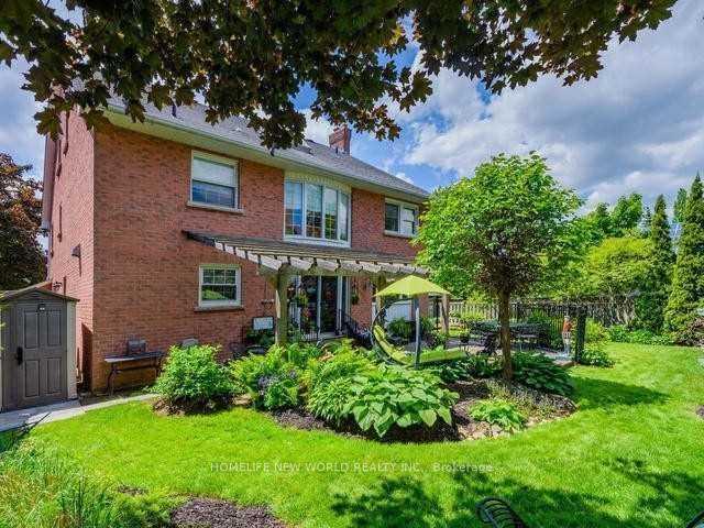 Photo 3 of 47 Hedgewood Drive, Markham, Unionville — HOMEH