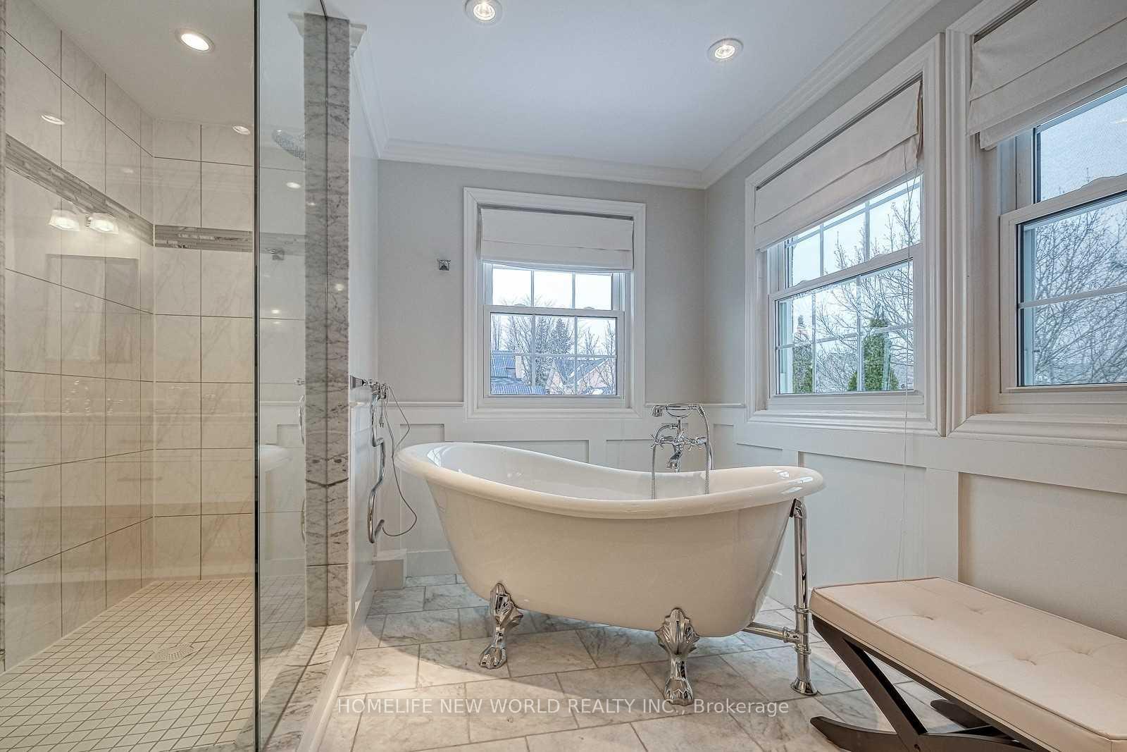 Photo 21 of 47 Hedgewood Drive, Markham, Unionville — HOMEH