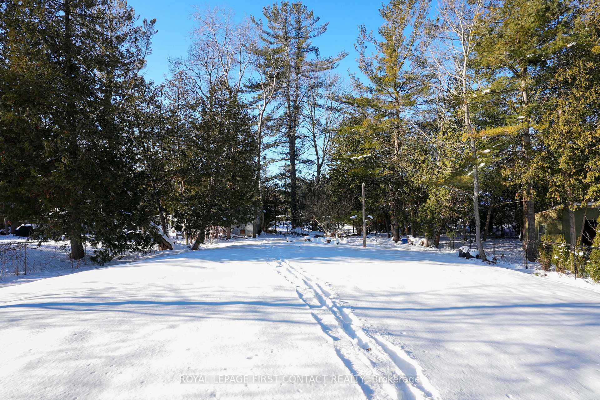 Photo 26 of 3206 Cove Avenue, Innisfil, Rural Innisfil — HOMEH