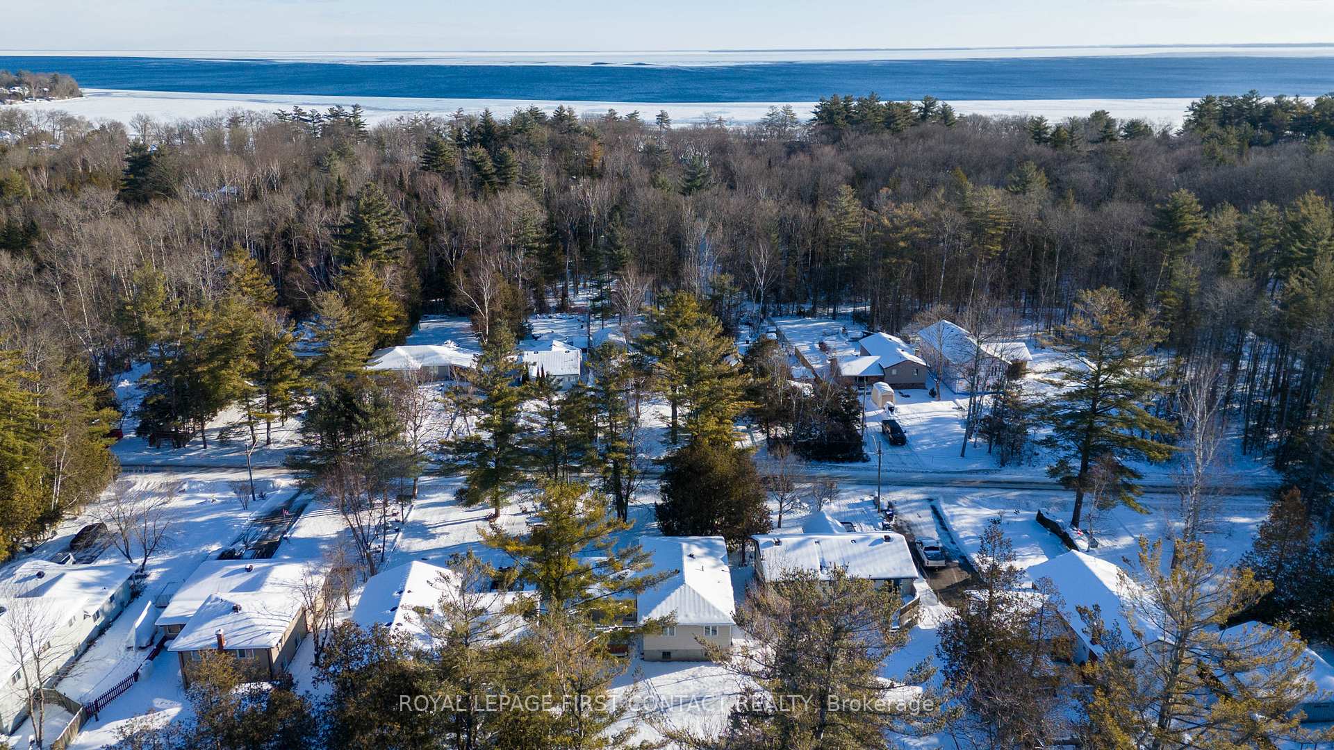 Photo 29 of 3206 Cove Avenue, Innisfil, Rural Innisfil — HOMEH