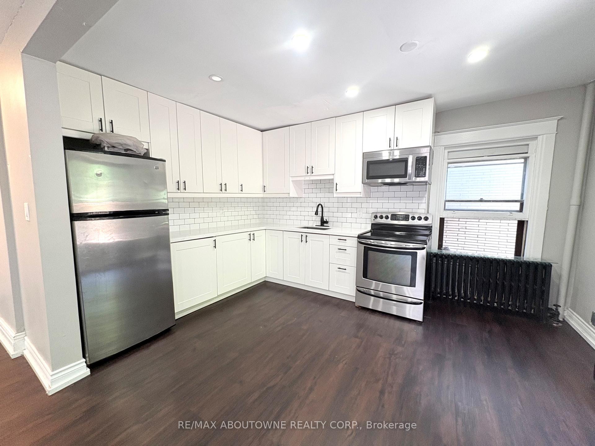 Photo 5 of Unit Unit 2, 19 Proctor Boulevard, Hamilton, Gibson — HOMEH
