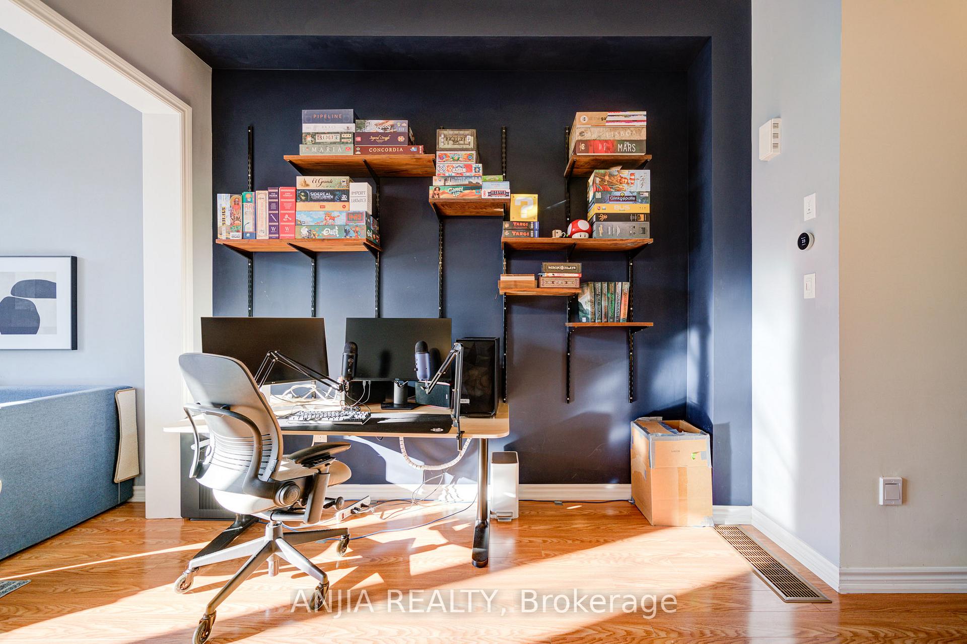 Photo 15 of 14 Hyderabad Lane, Markham, Greensborough — HOMEH
