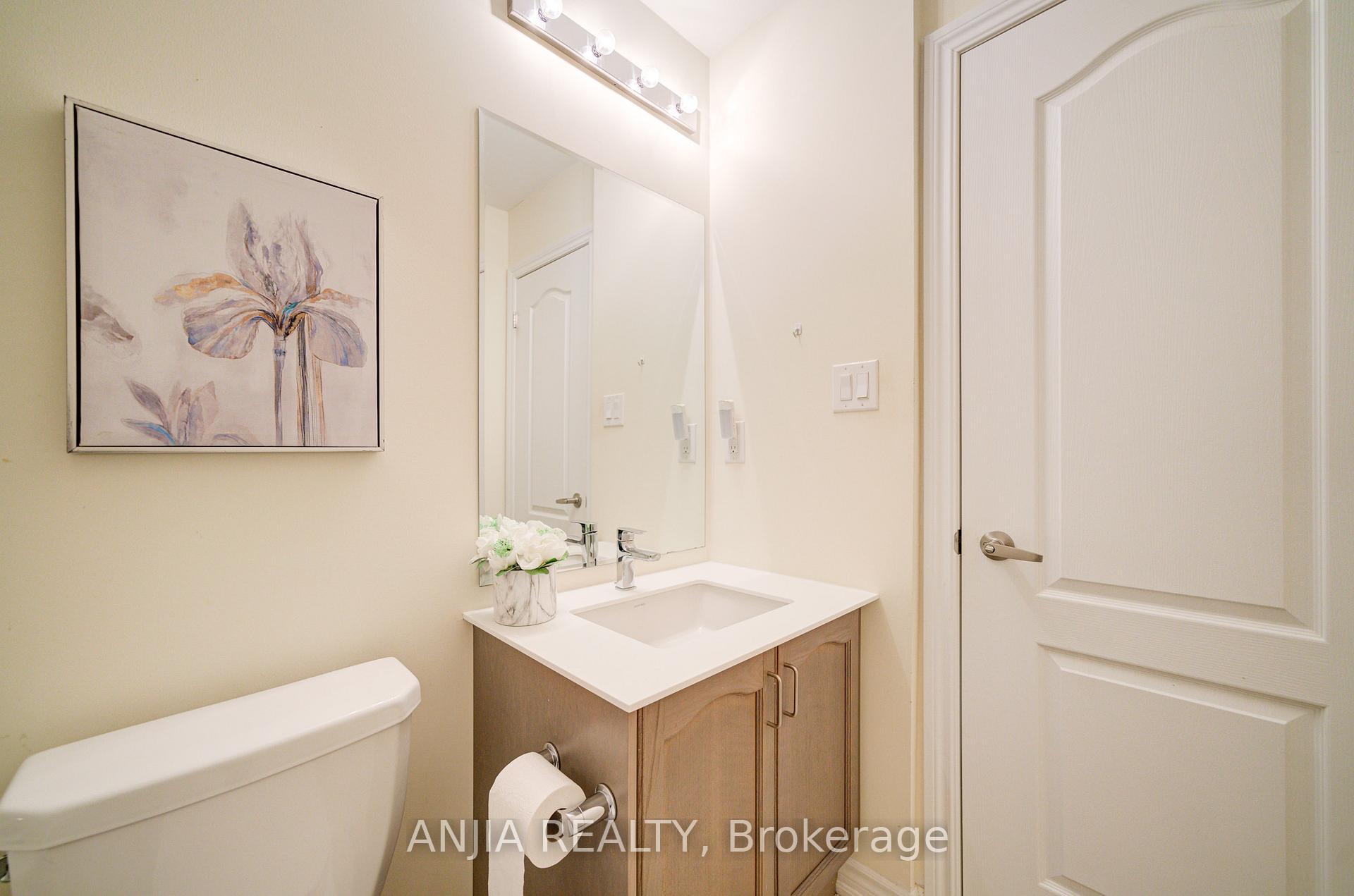 Photo 25 of 14 Hyderabad Lane, Markham, Greensborough — HOMEH