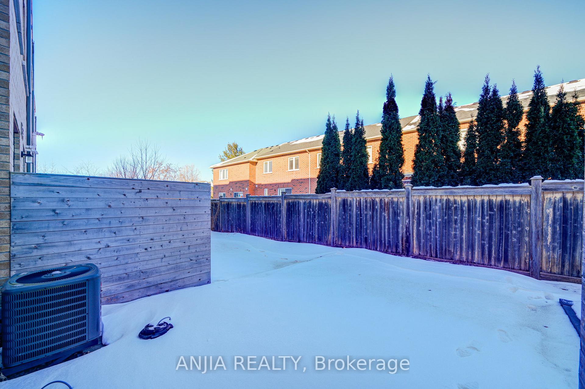 Photo 34 of 14 Hyderabad Lane, Markham, Greensborough — HOMEH