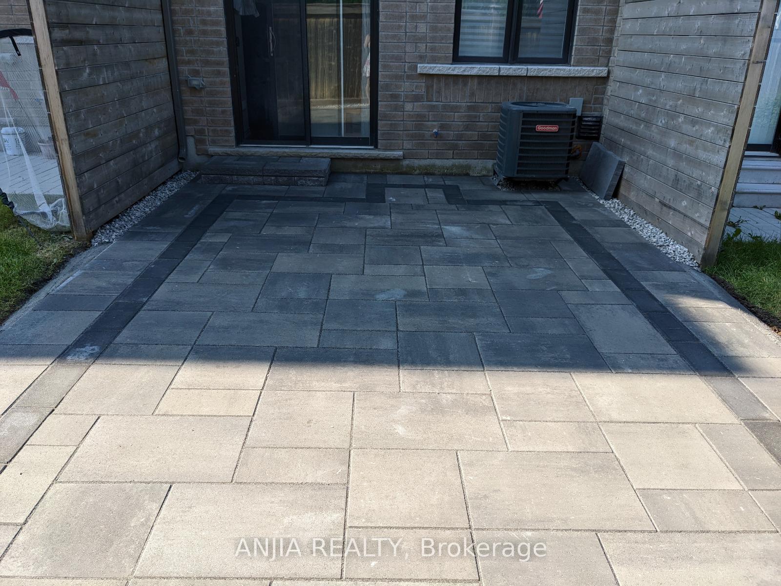 Photo 35 of 14 Hyderabad Lane, Markham, Greensborough — HOMEH