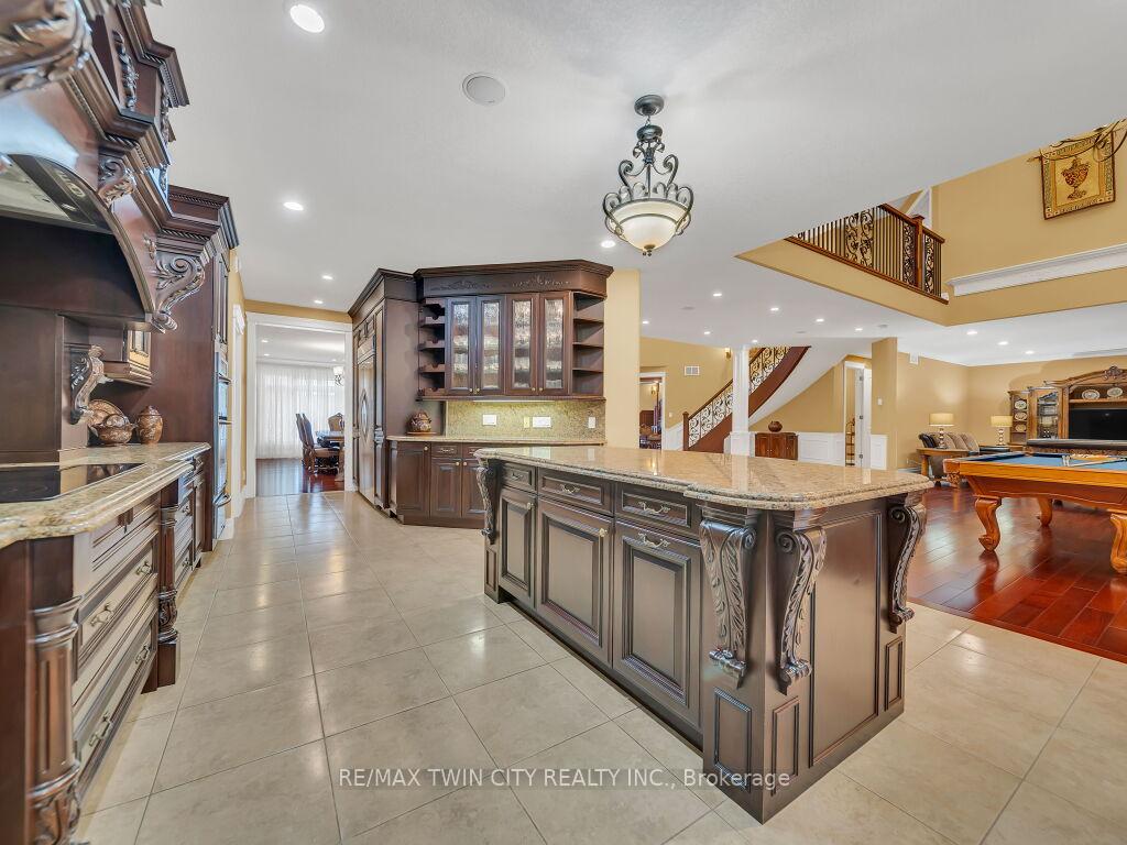 Photo 13 of 26 Paddock Court, Kitchener — HOMEH