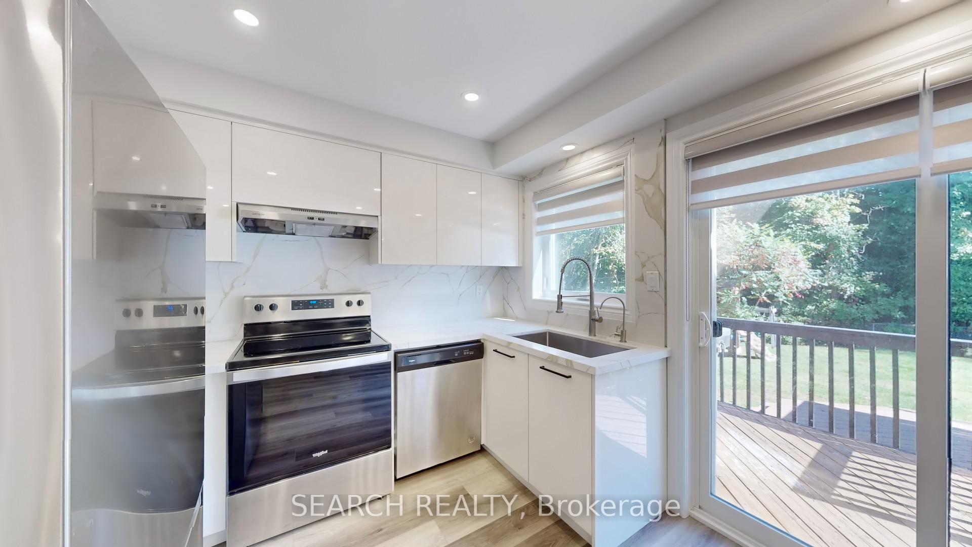 Photo 12 of 1075 Corrie Street, Innisfil, Alcona — HOMEH
