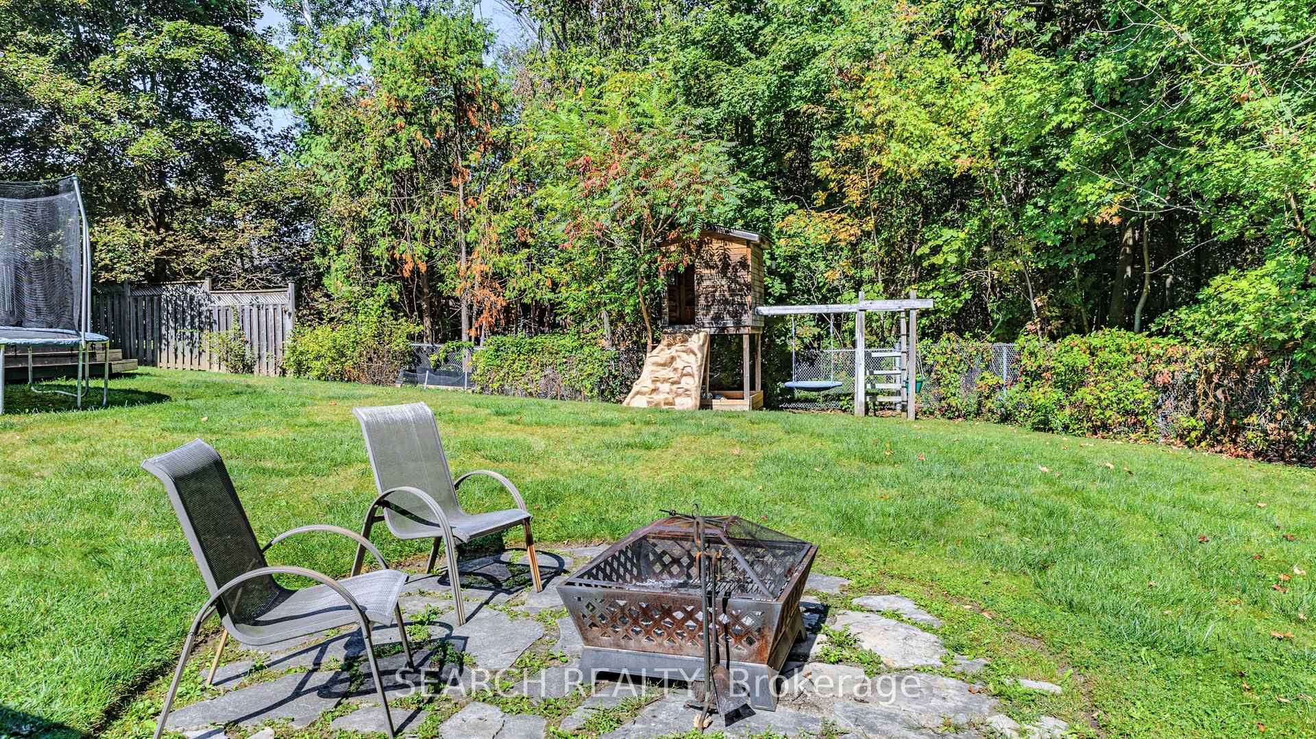 Photo 30 of 1075 Corrie Street, Innisfil, Alcona — HOMEH