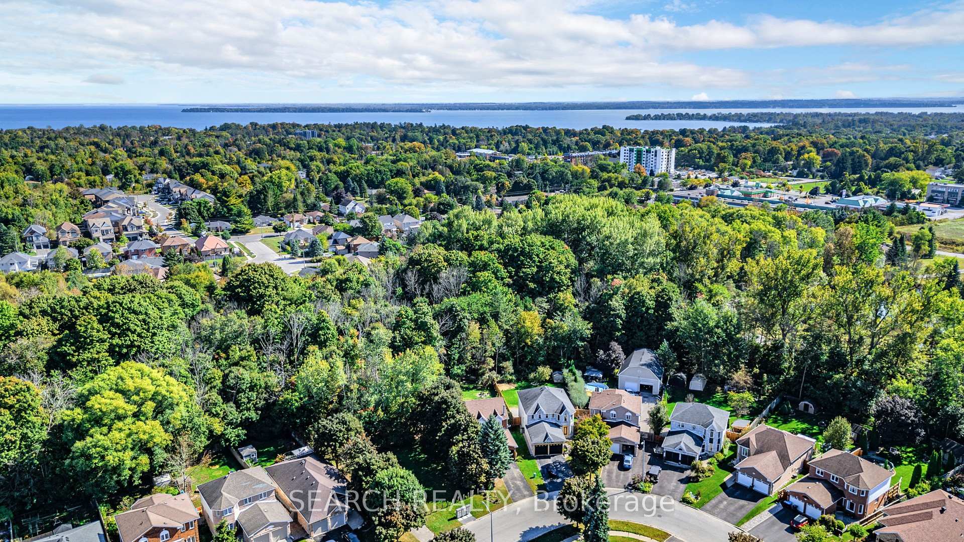 Photo 37 of 1075 Corrie Street, Innisfil, Alcona — HOMEH