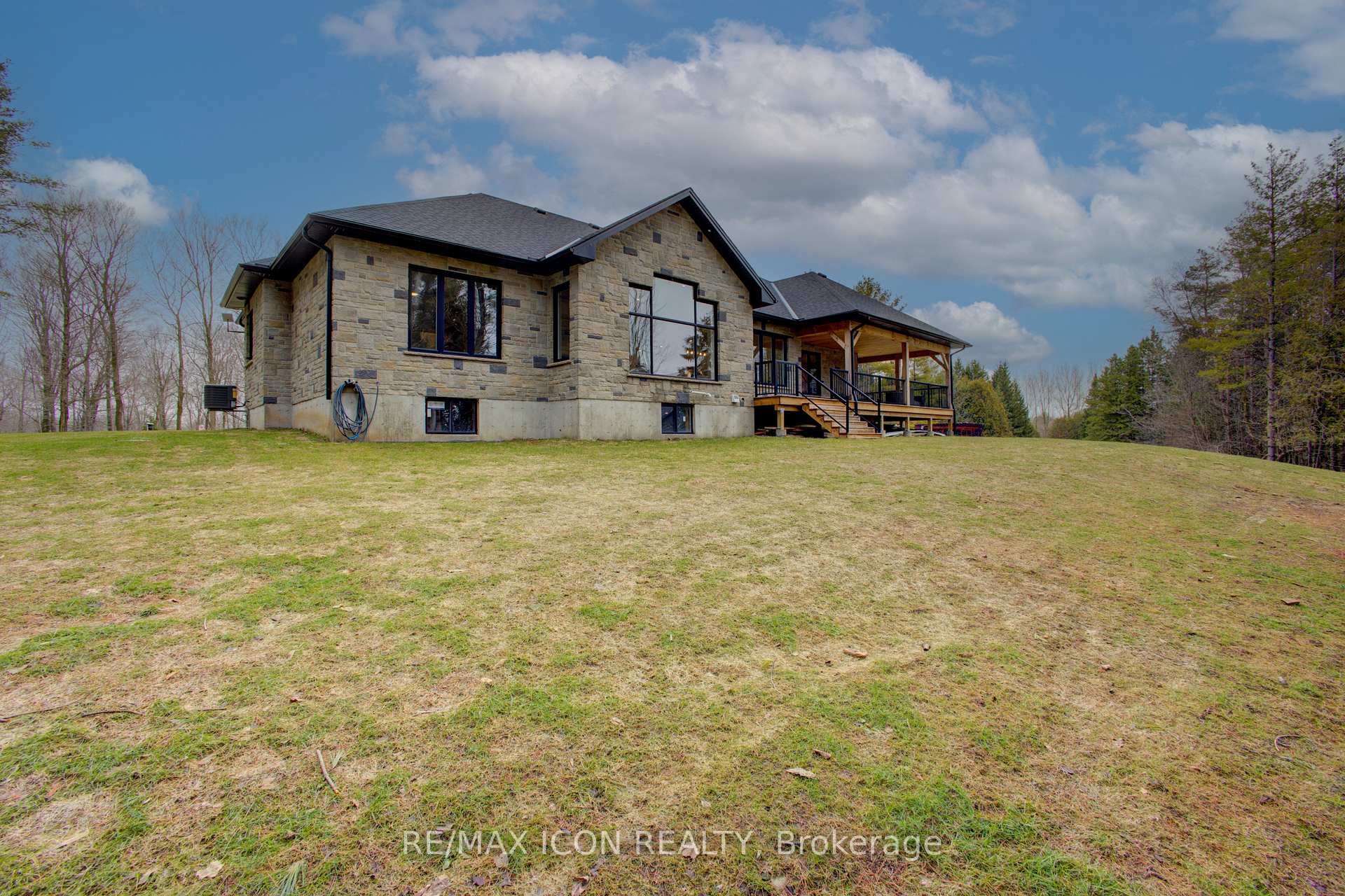 Photo 43 of 9573 O'Dwyers Road, Minto — HOMEH