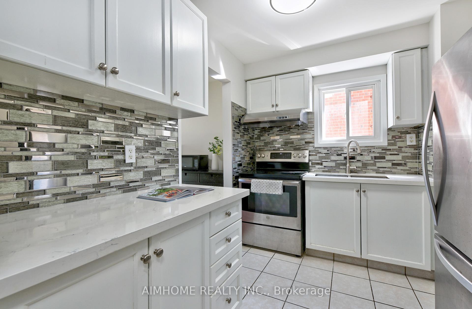 Photo 11 of 97 Miley Drive, Markham, Markville — HOMEH