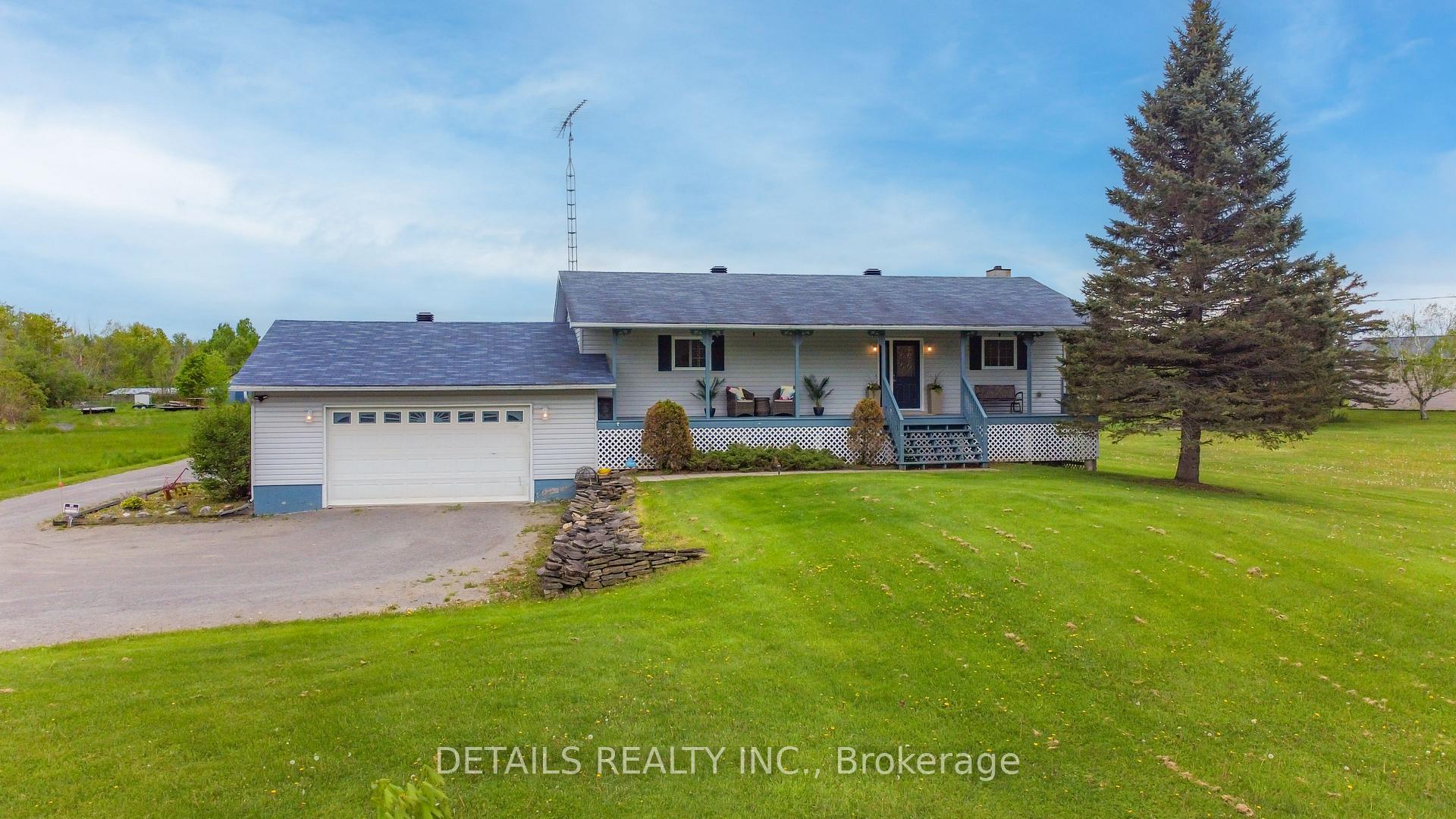 Front of 887 Macpherson Road