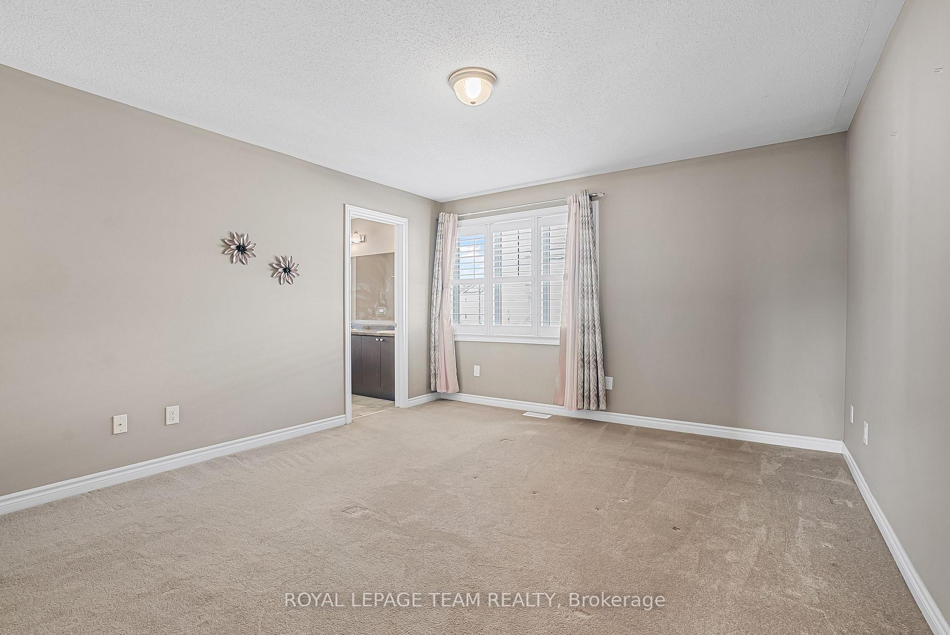 Photo 16 of 355 Meadowbreeze Drive, Ottawa, Kanata - Emerald Meadows/Trailwest — HOMEH
