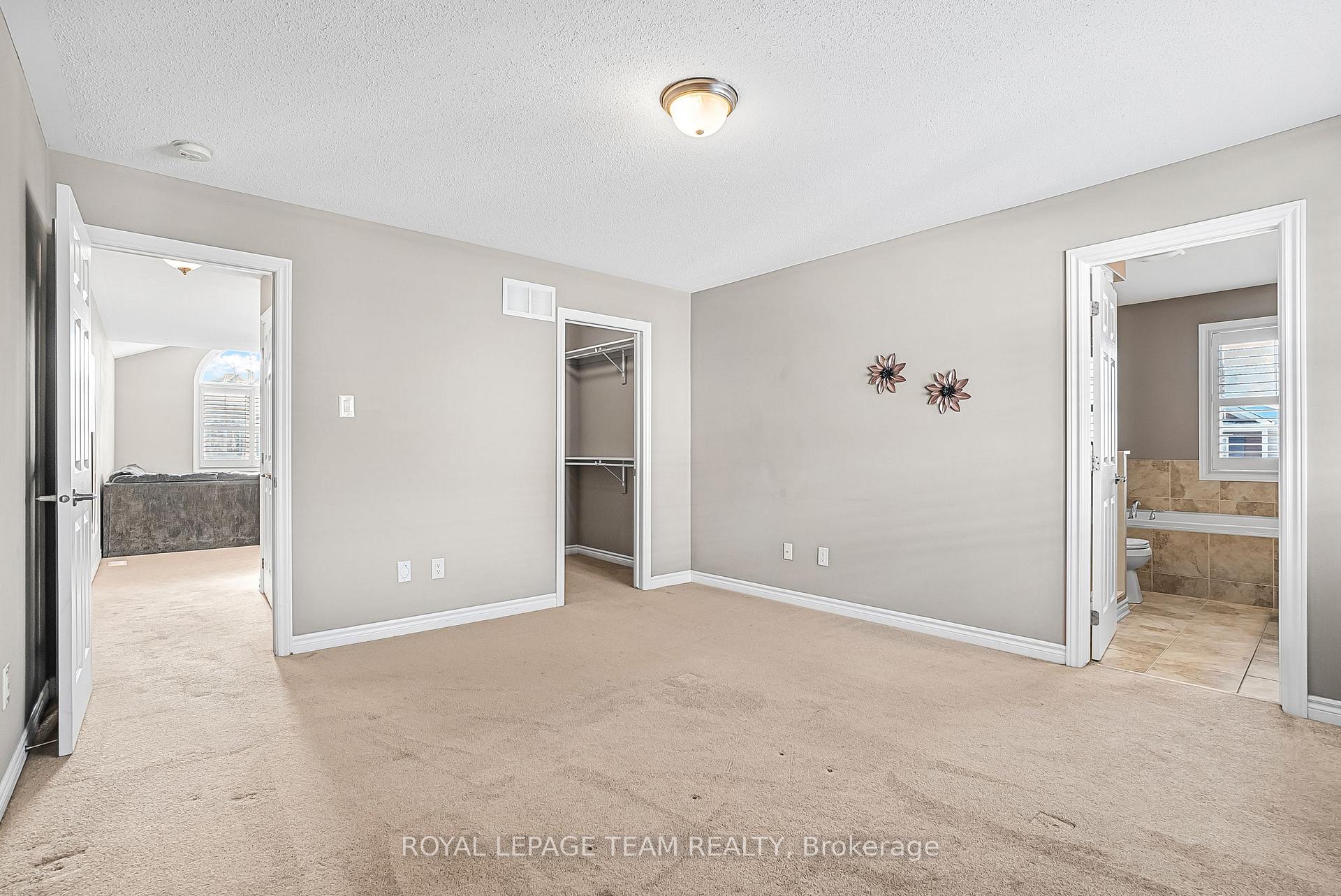 Photo 18 of 355 Meadowbreeze Drive, Ottawa, Kanata - Emerald Meadows/Trailwest — HOMEH