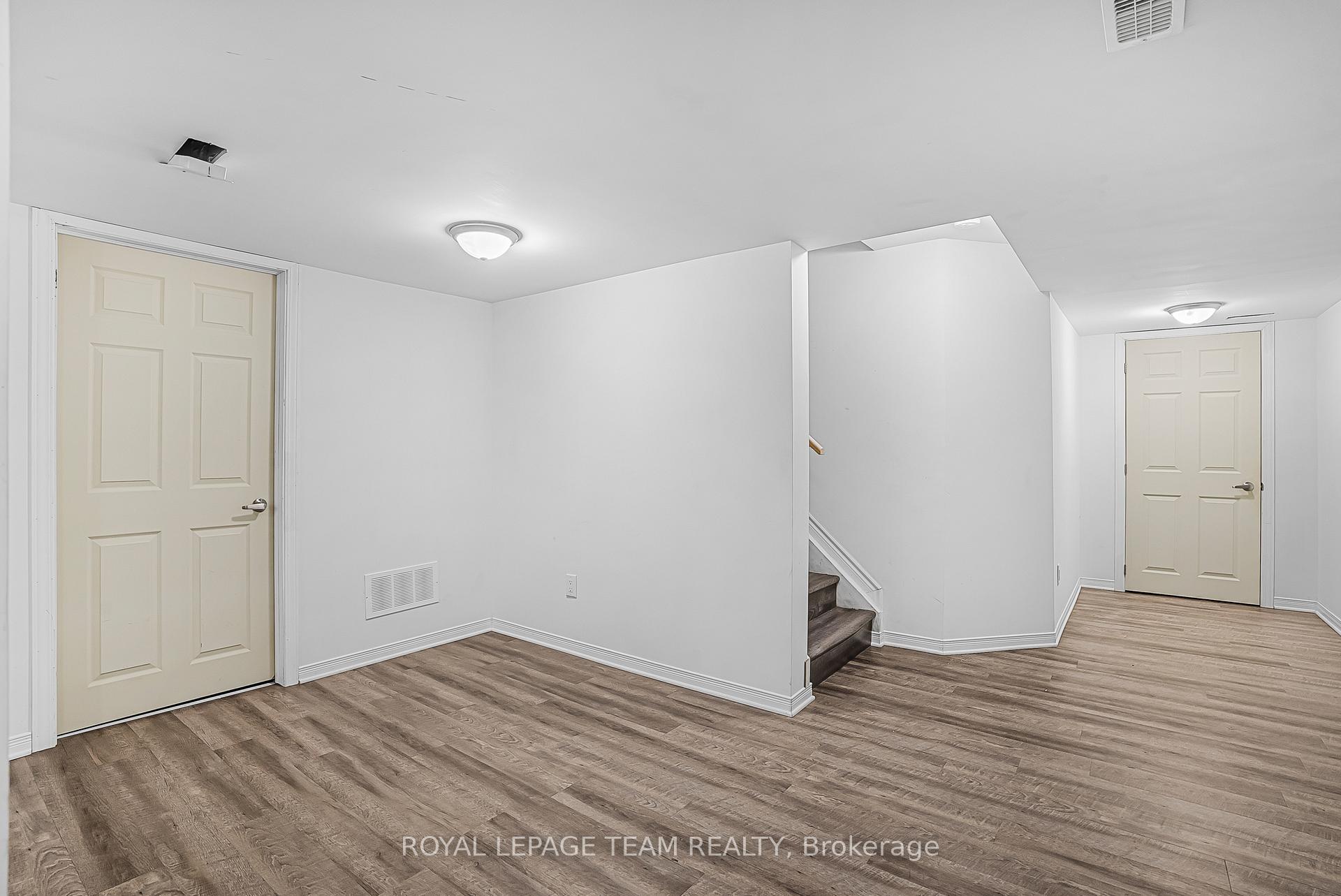 Photo 27 of 355 Meadowbreeze Drive, Ottawa, Kanata - Emerald Meadows/Trailwest — HOMEH