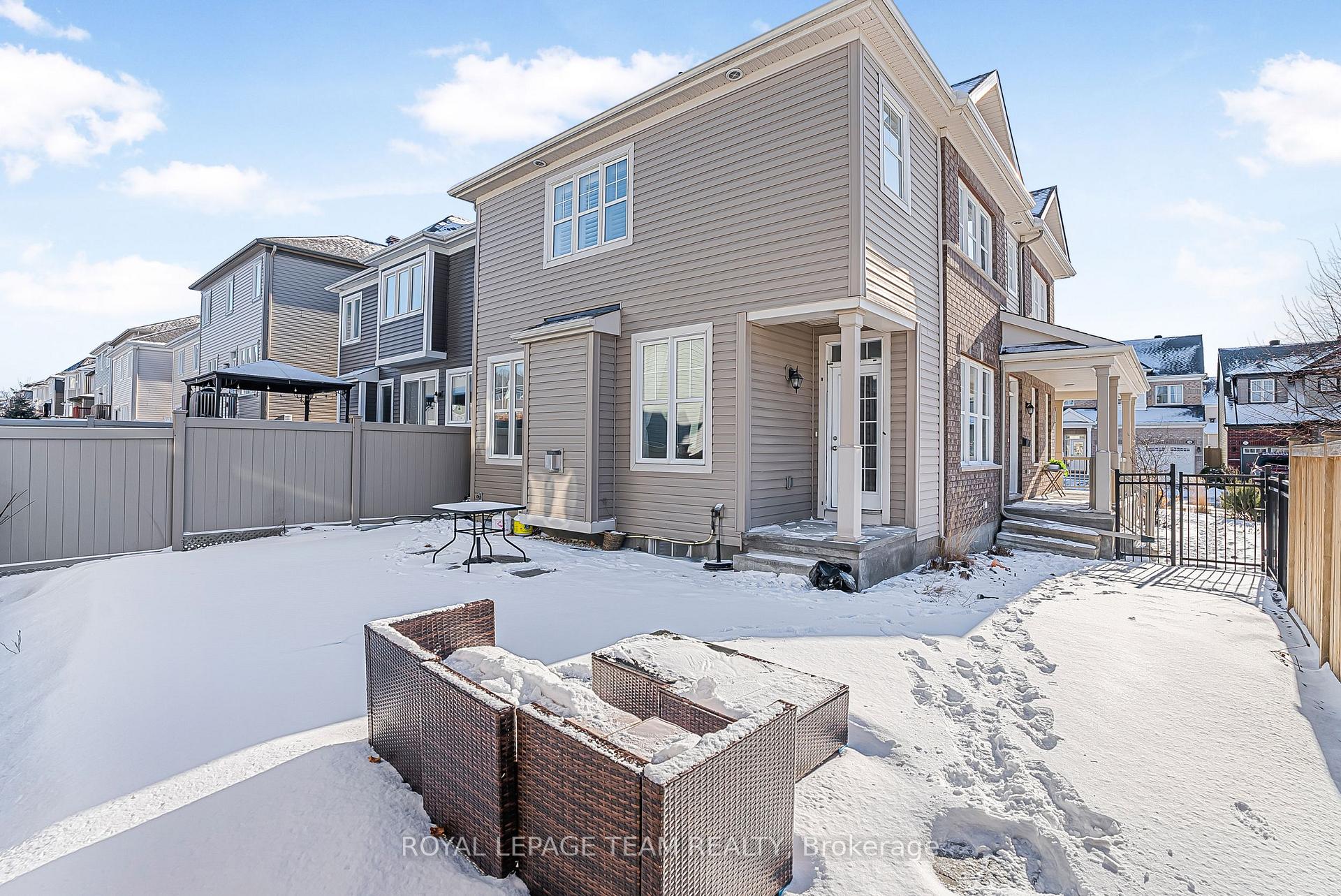 Photo 31 of 355 Meadowbreeze Drive, Ottawa, Kanata - Emerald Meadows/Trailwest — HOMEH