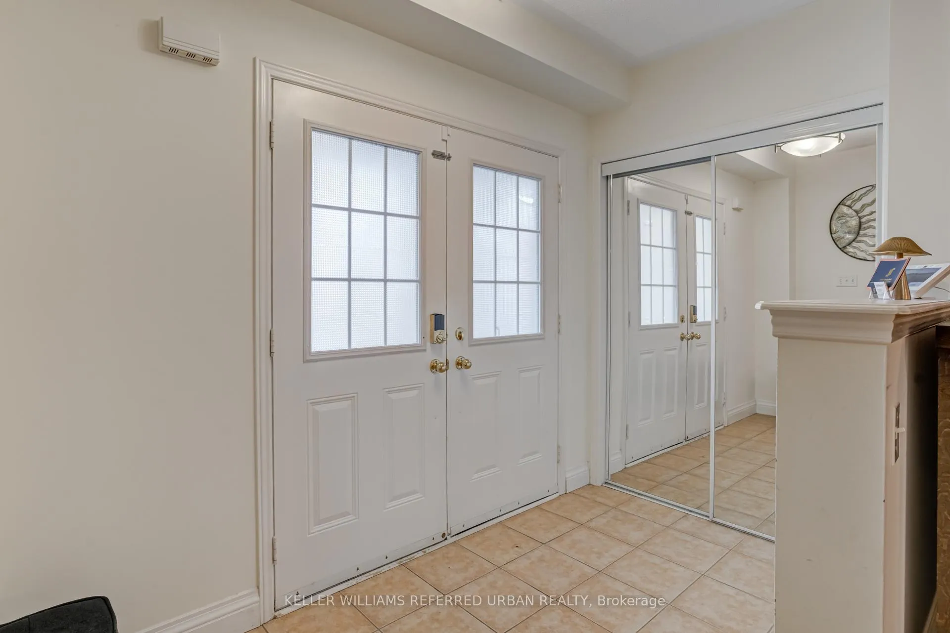 Photo 3 of 282 Giddings Crescent, Milton, Scott — HOMEH