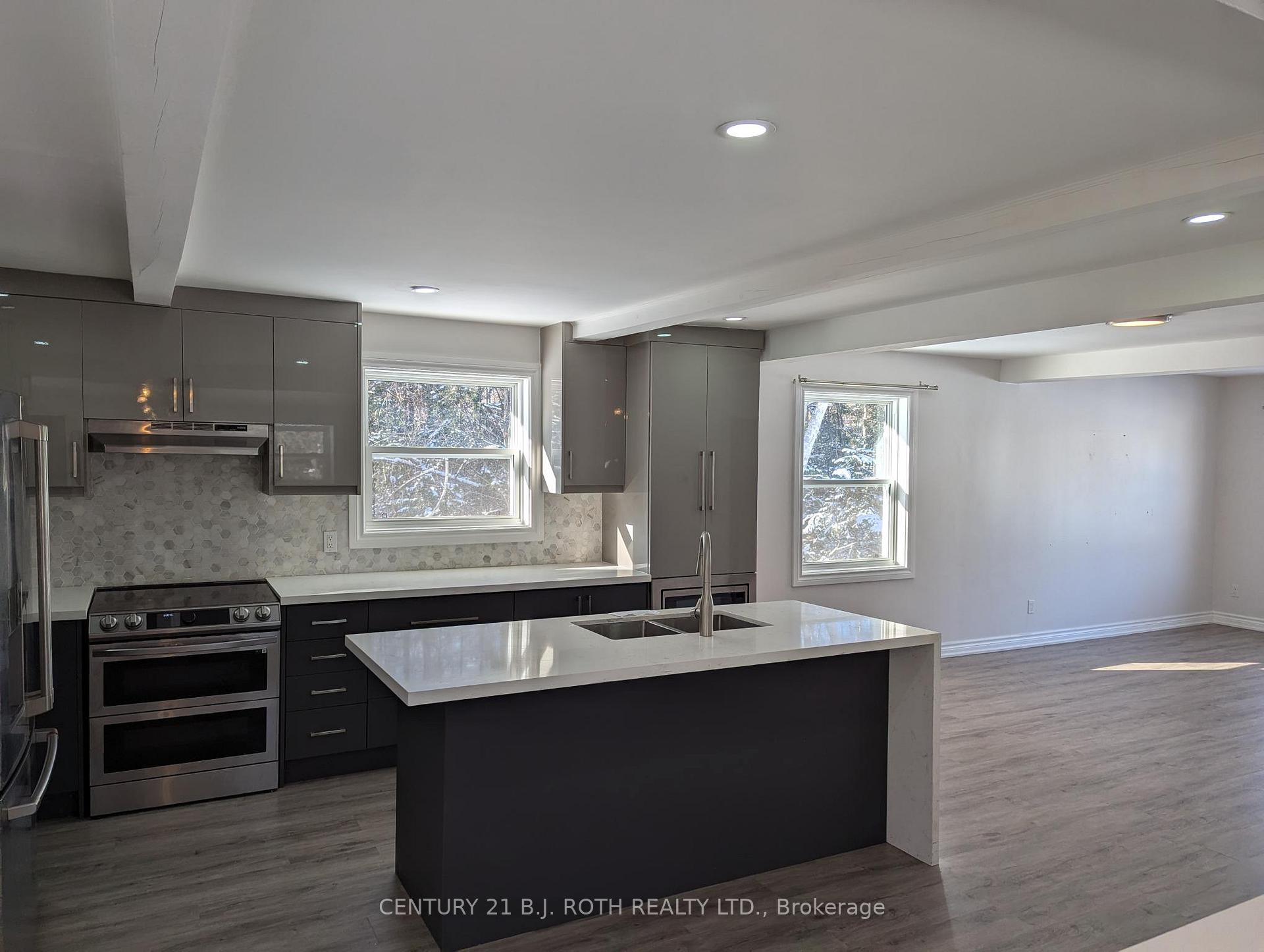 Photo 5 of 757 Trinity Street, Innisfil, Alcona — HOMEH