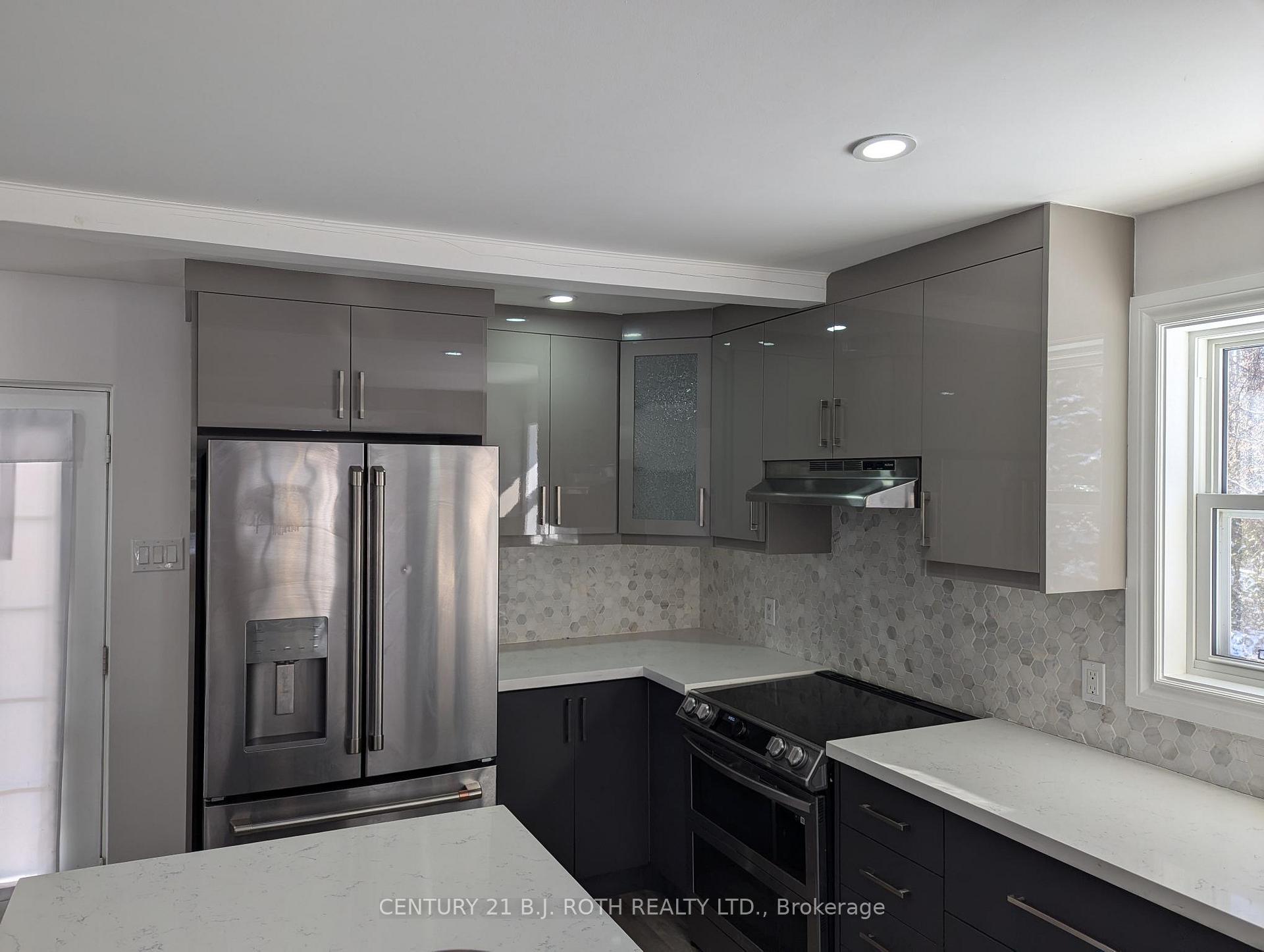 Photo 8 of 757 Trinity Street, Innisfil, Alcona — HOMEH