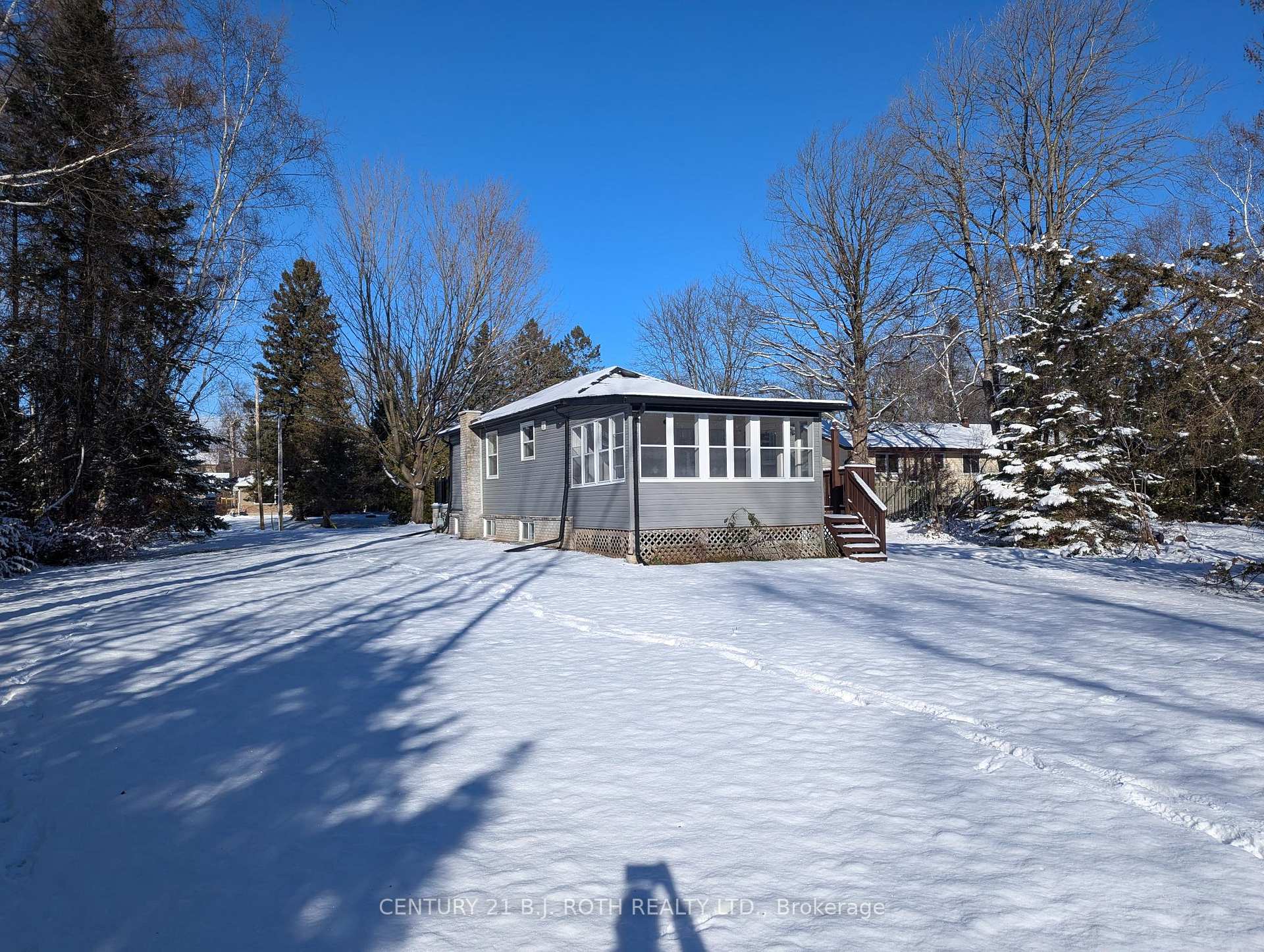 Photo 26 of 757 Trinity Street, Innisfil, Alcona — HOMEH