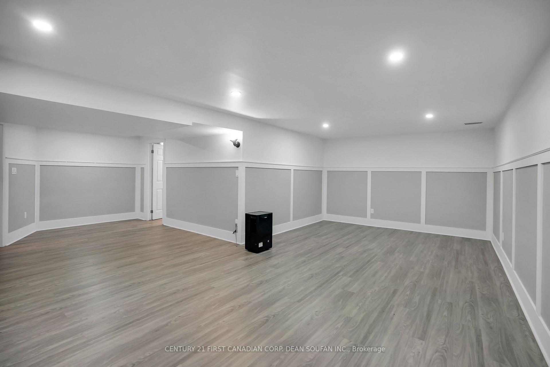 Photo 35 of 2 Lansdowne Park Crescent, Middlesex Centre, Komoka — HOMEH