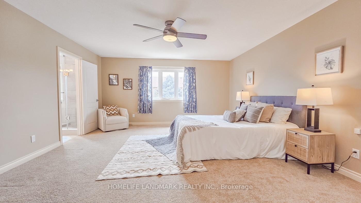 Photo 23 of 98 Braeside Square, Markham, Unionville — HOMEH
