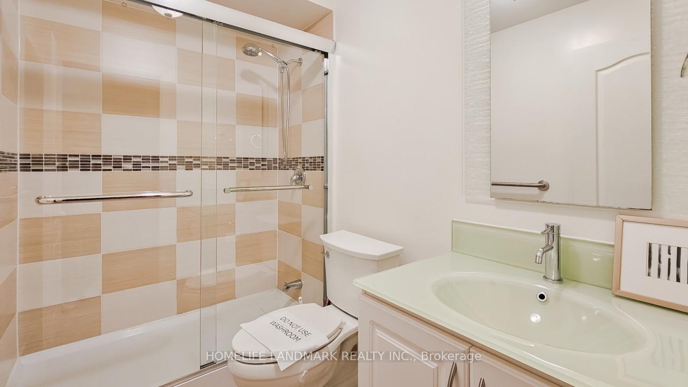 Photo 33 of 98 Braeside Square, Markham, Unionville — HOMEH