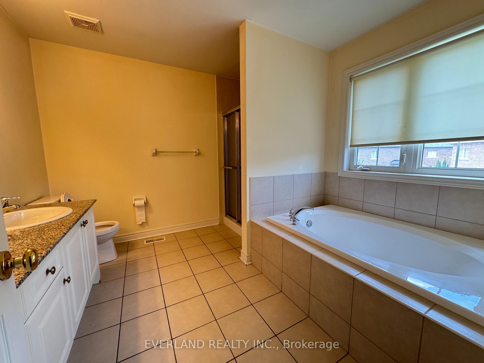 Photo 8 of 110 Staglin Court, Markham, Cathedraltown — HOMEH