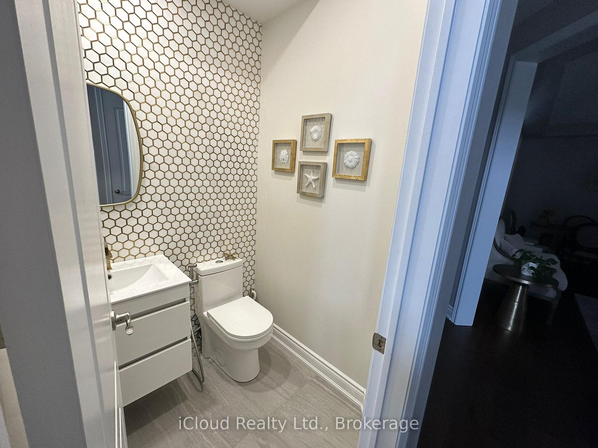Photo 8 of 1272 Rolph Terrace, Milton, Beaty — HOMEH