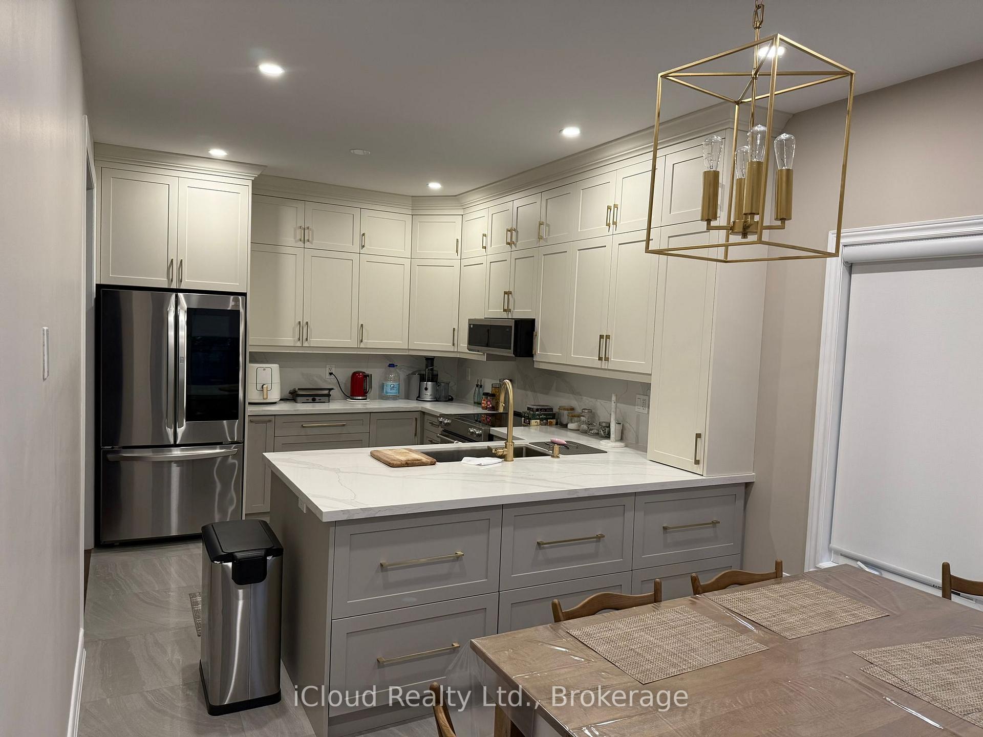 Photo 9 of 1272 Rolph Terrace, Milton, Beaty — HOMEH