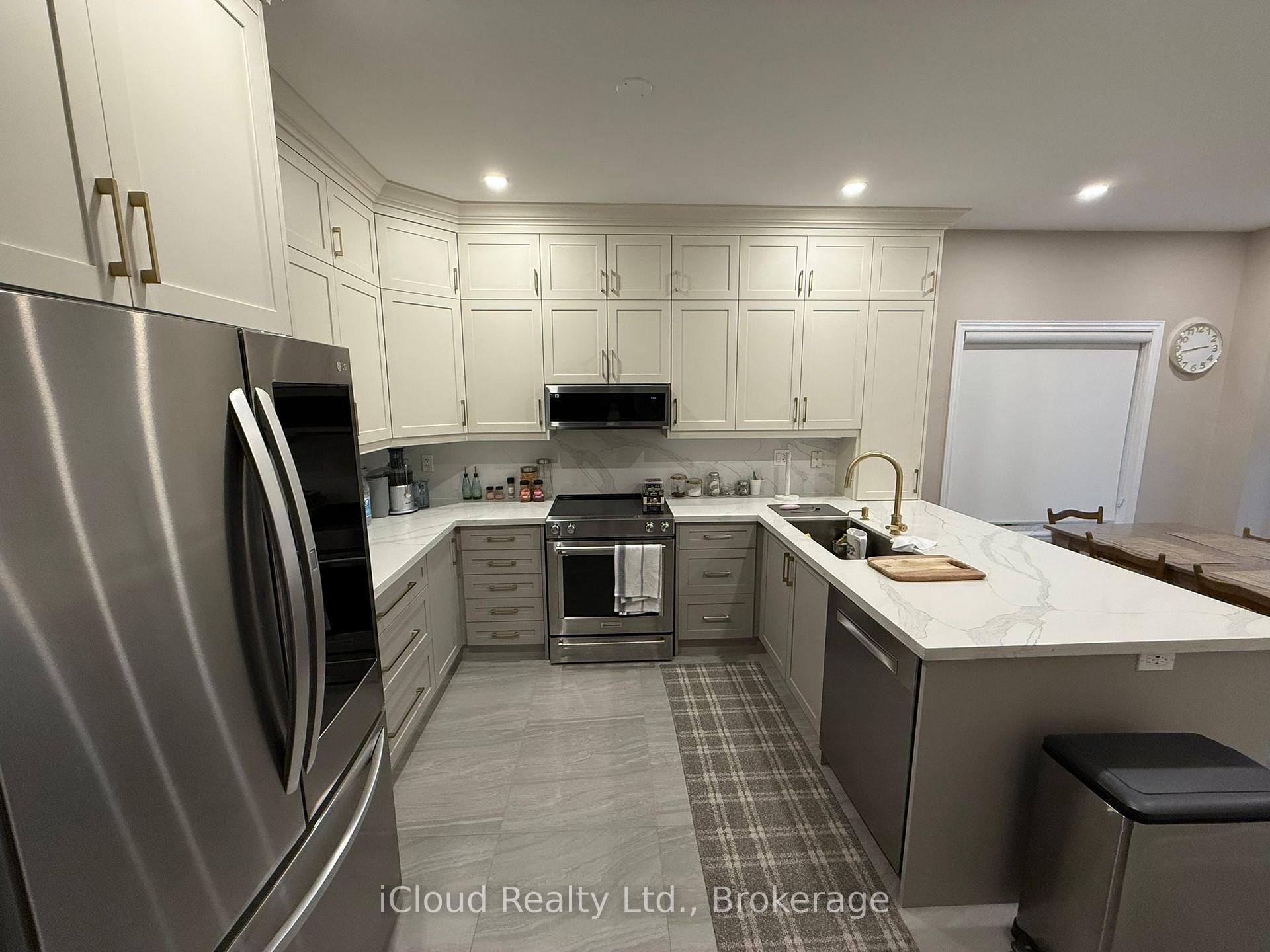Photo 10 of 1272 Rolph Terrace, Milton, Beaty — HOMEH