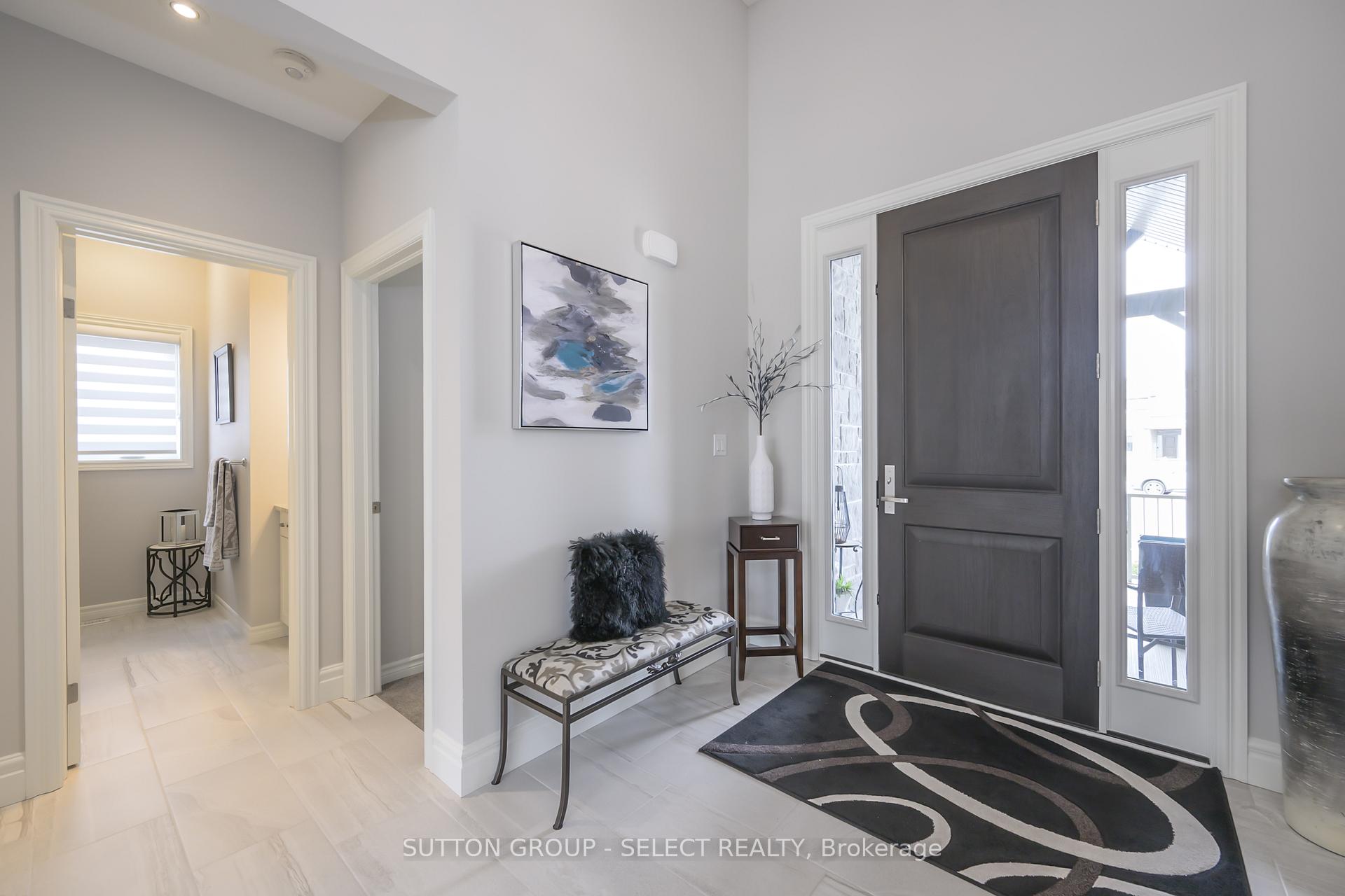 Photo 8 of 39 Violet Court, Middlesex Centre, Ilderton — HOMEH