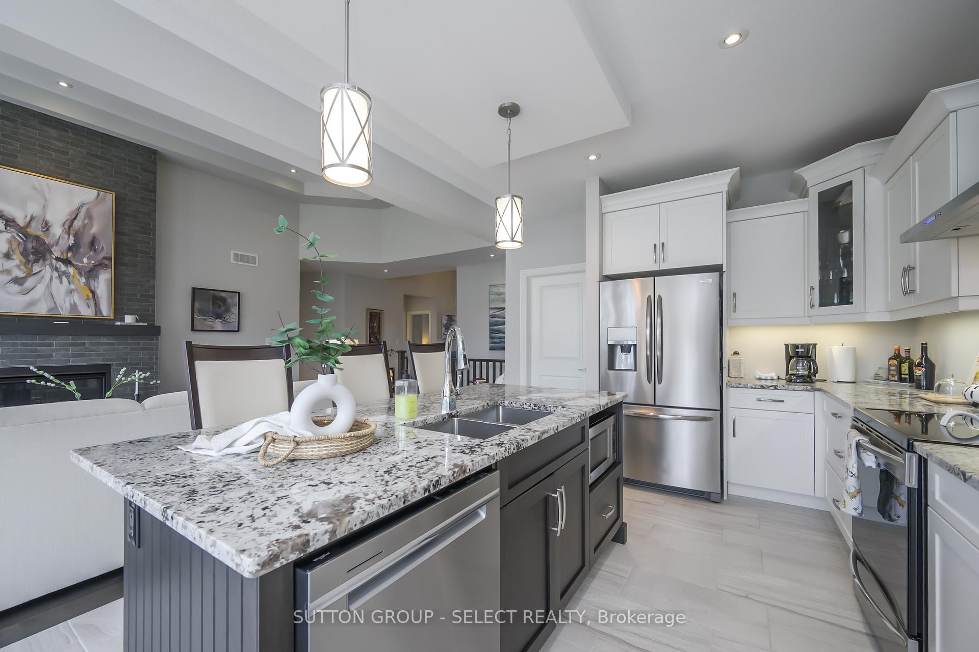 Photo 16 of 39 Violet Court, Middlesex Centre, Ilderton — HOMEH
