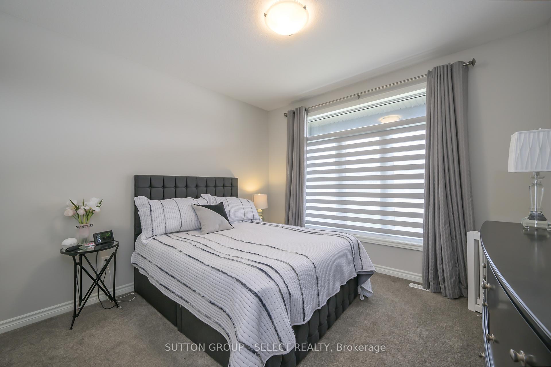 Photo 24 of 39 Violet Court, Middlesex Centre, Ilderton — HOMEH