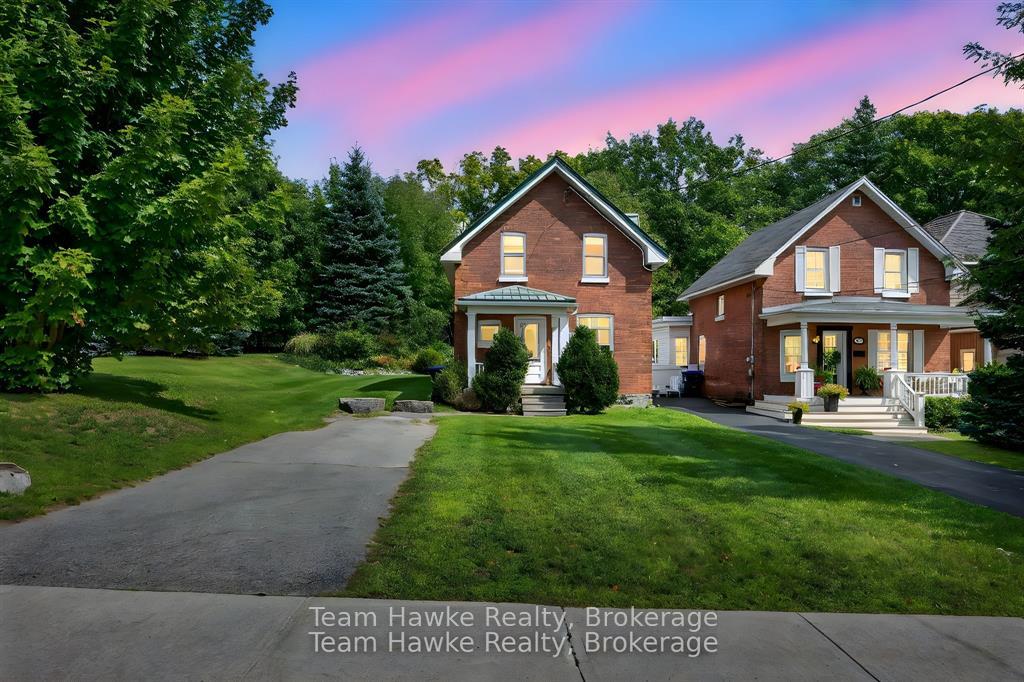 Photo 2 of 343 Fifth Street E, Midland — HOMEH