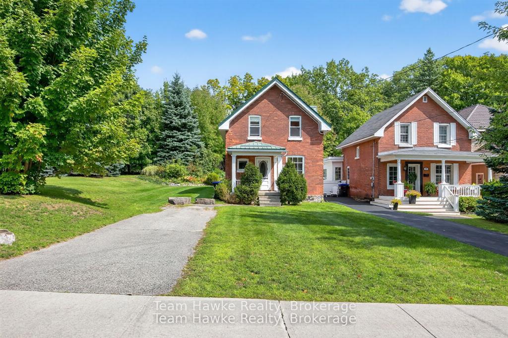 Photo 3 of 343 Fifth Street E, Midland — HOMEH