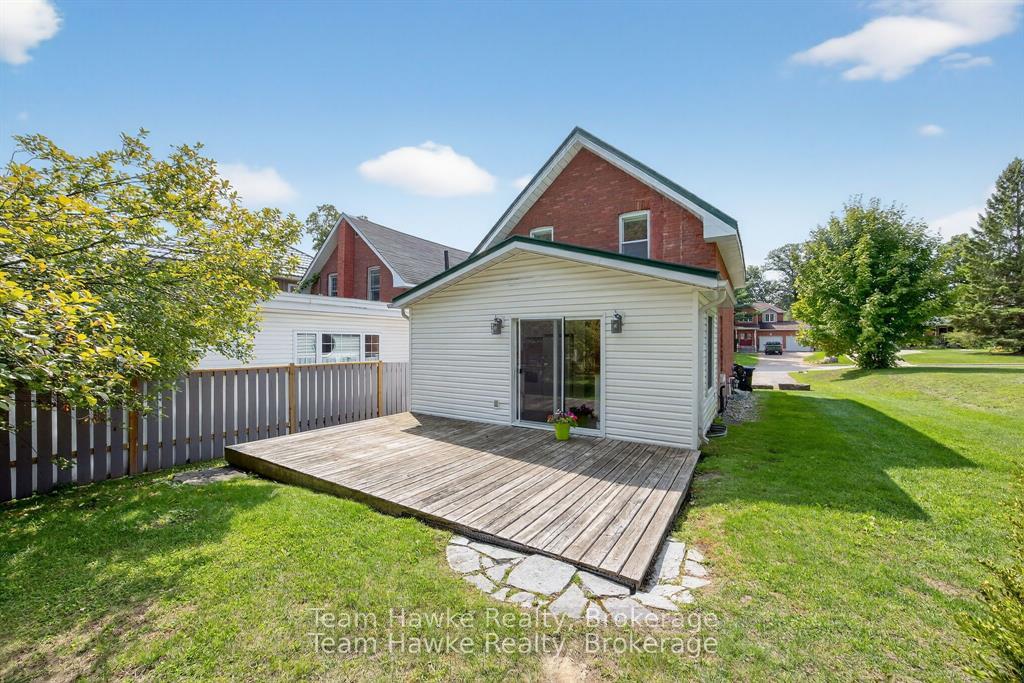 Photo 27 of 343 Fifth Street E, Midland — HOMEH