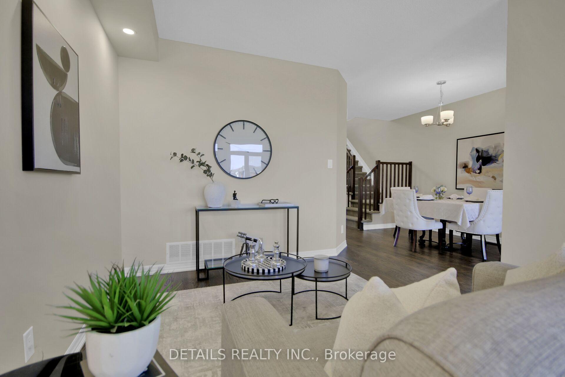 Photo 16 of 136 Overberg Way, Ottawa, Kanata - Emerald Meadows/Trailwest — HOMEH