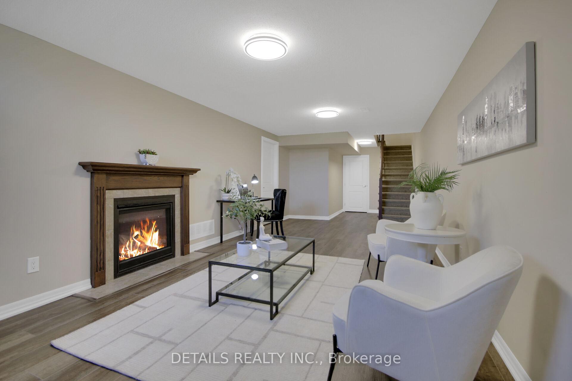 Photo 37 of 136 Overberg Way, Ottawa, Kanata - Emerald Meadows/Trailwest — HOMEH