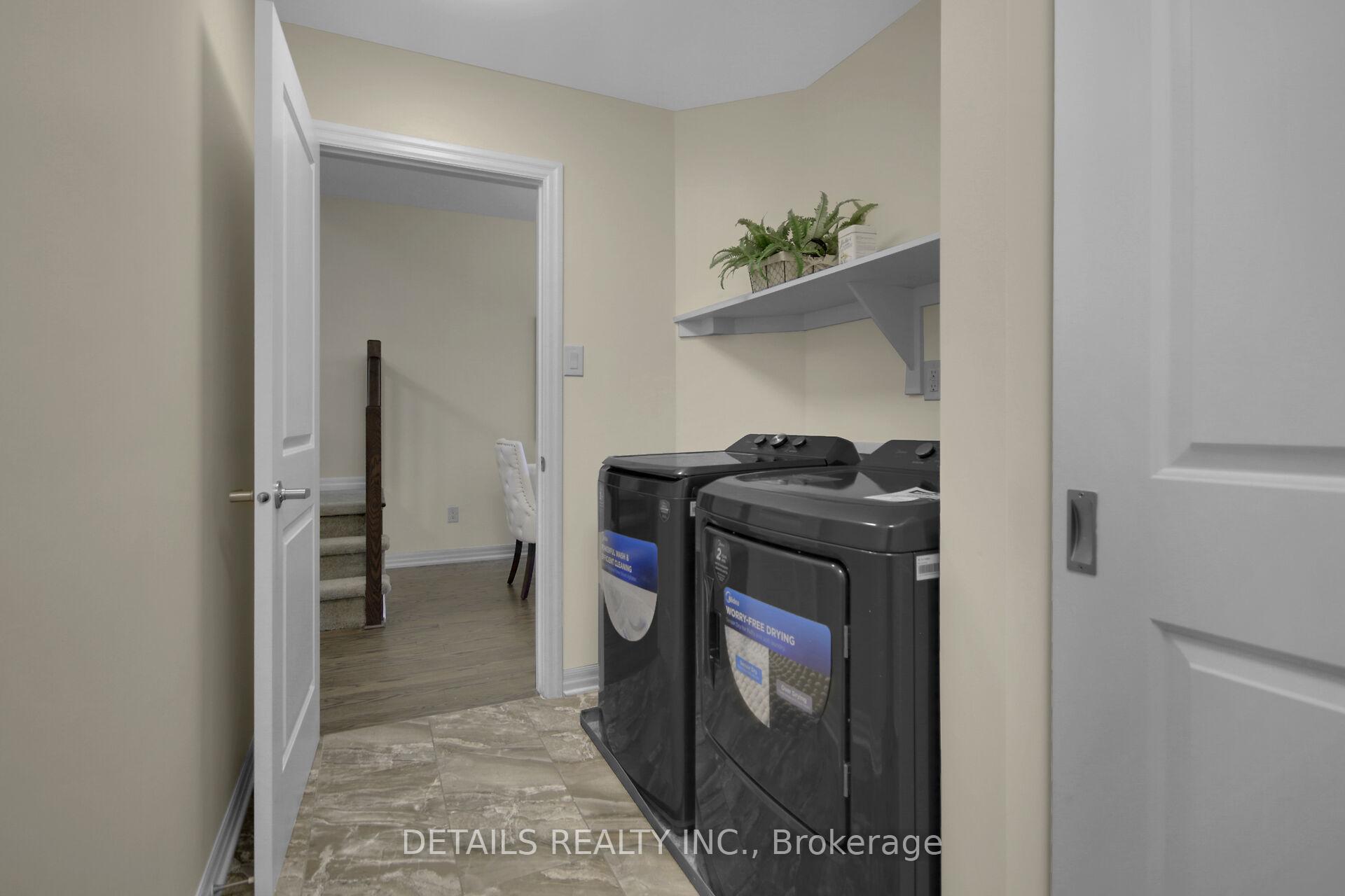 Photo 43 of 136 Overberg Way, Ottawa, Kanata - Emerald Meadows/Trailwest — HOMEH