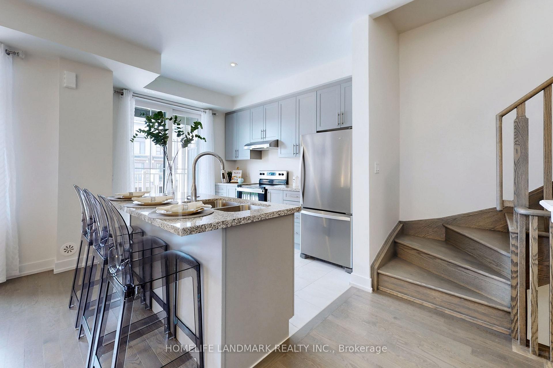 Photo 7 of 3 Gilbert Wright Avenue, Markham, Angus Glen — HOMEH