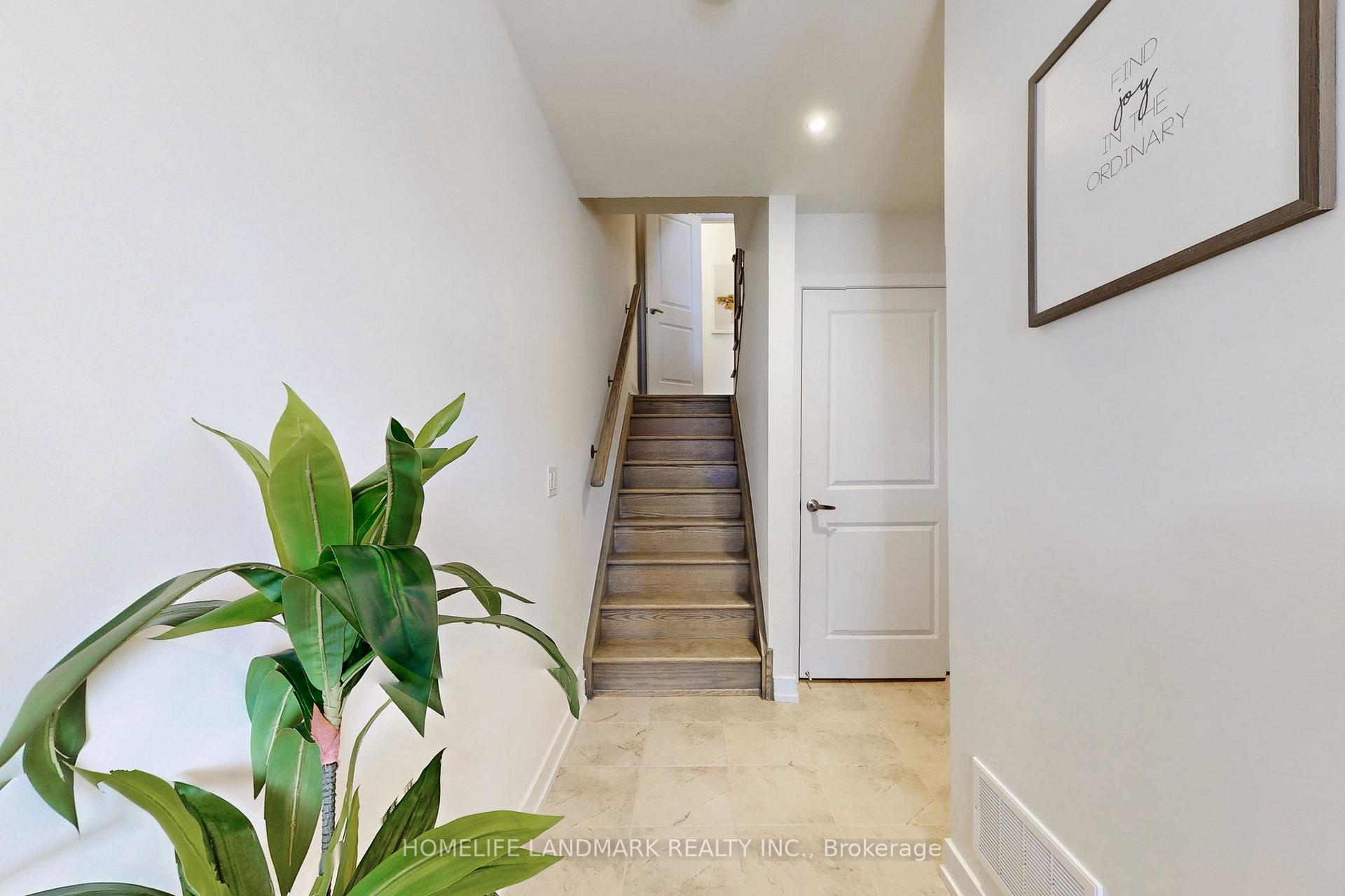 Photo 23 of 3 Gilbert Wright Avenue, Markham, Angus Glen — HOMEH