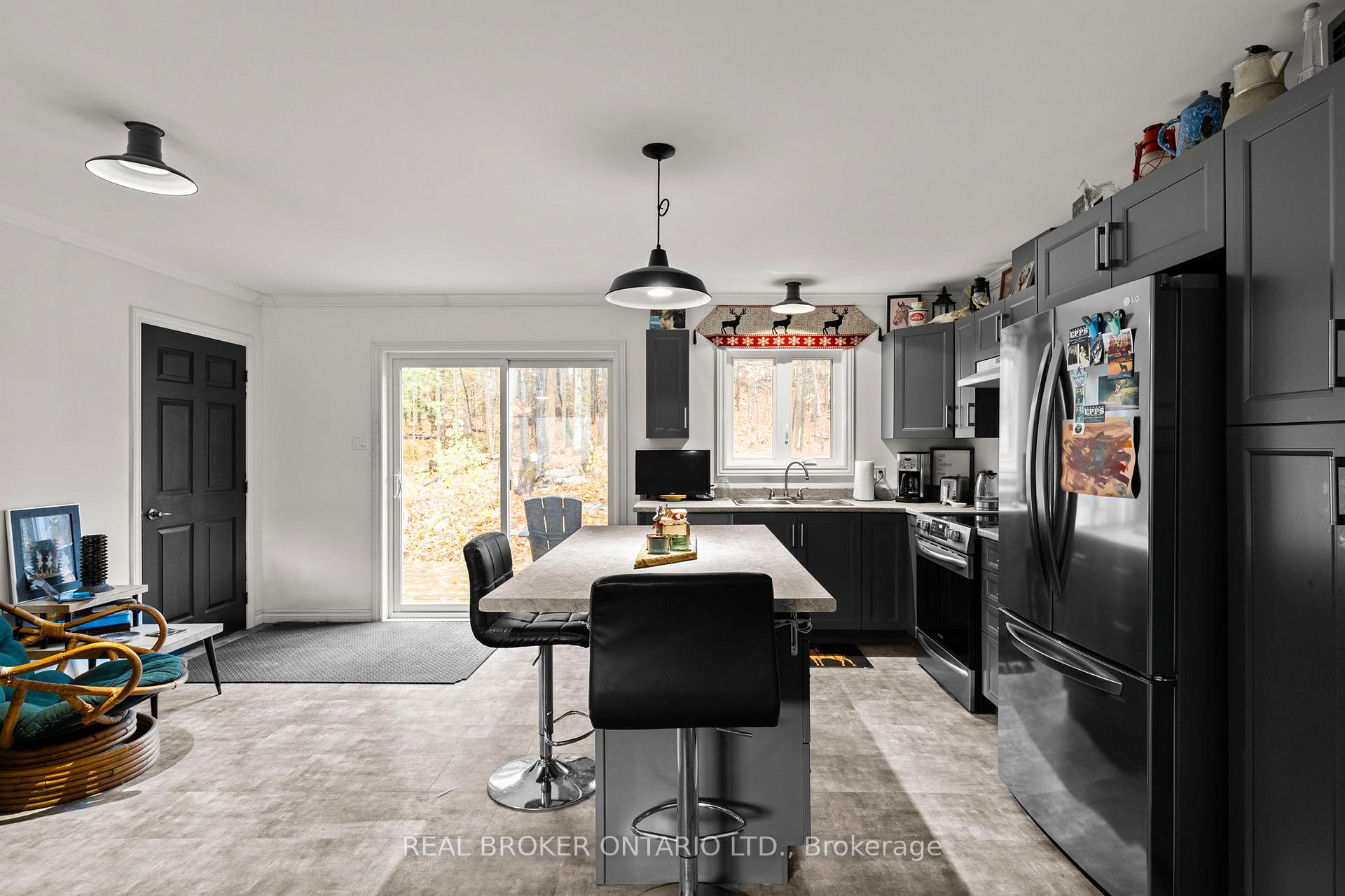 Photo 12 of 1402 Queens Line Road, Minden Hills, Minden — HOMEH
