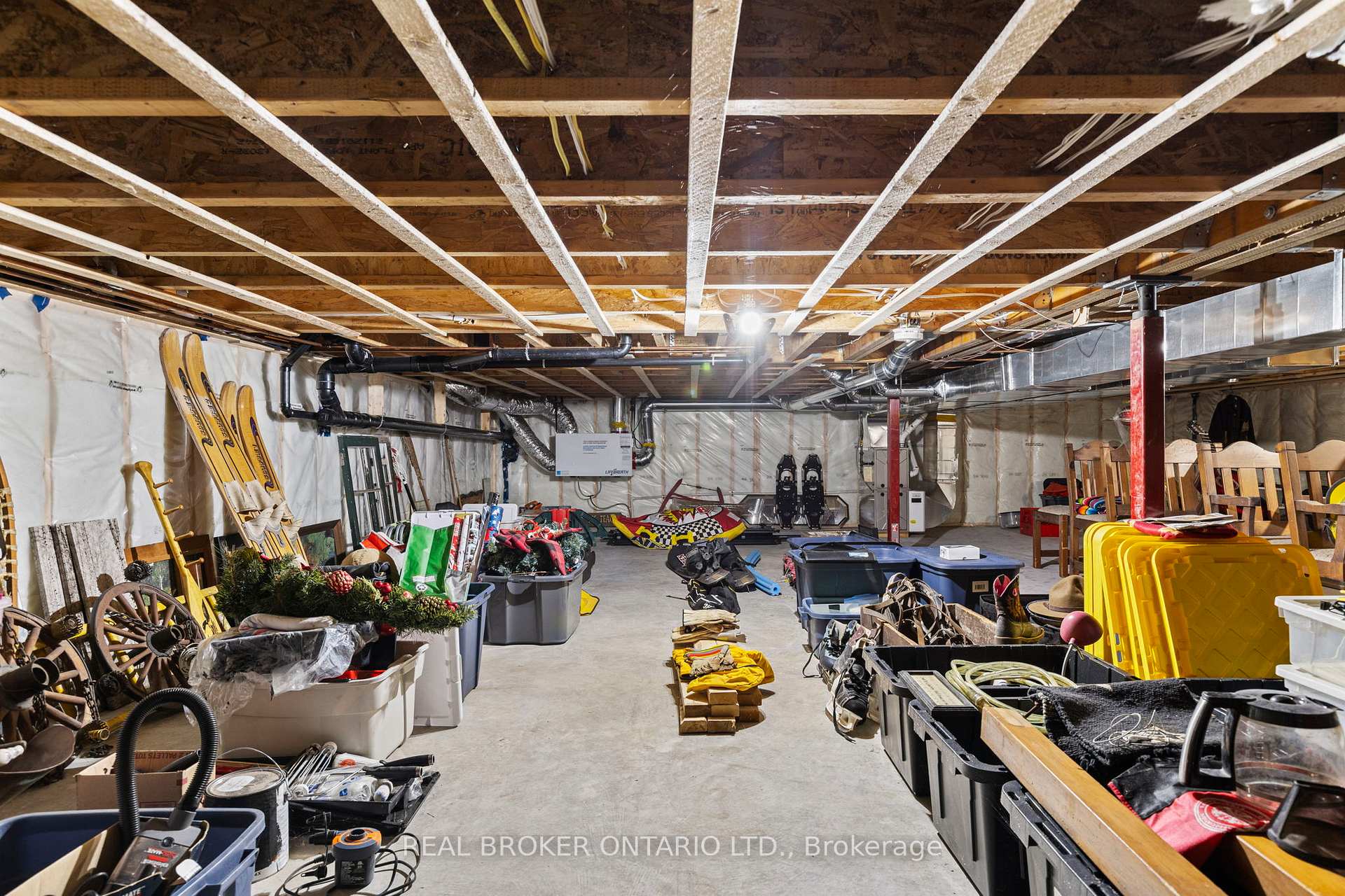 Photo 27 of 1402 Queens Line Road, Minden Hills, Minden — HOMEH