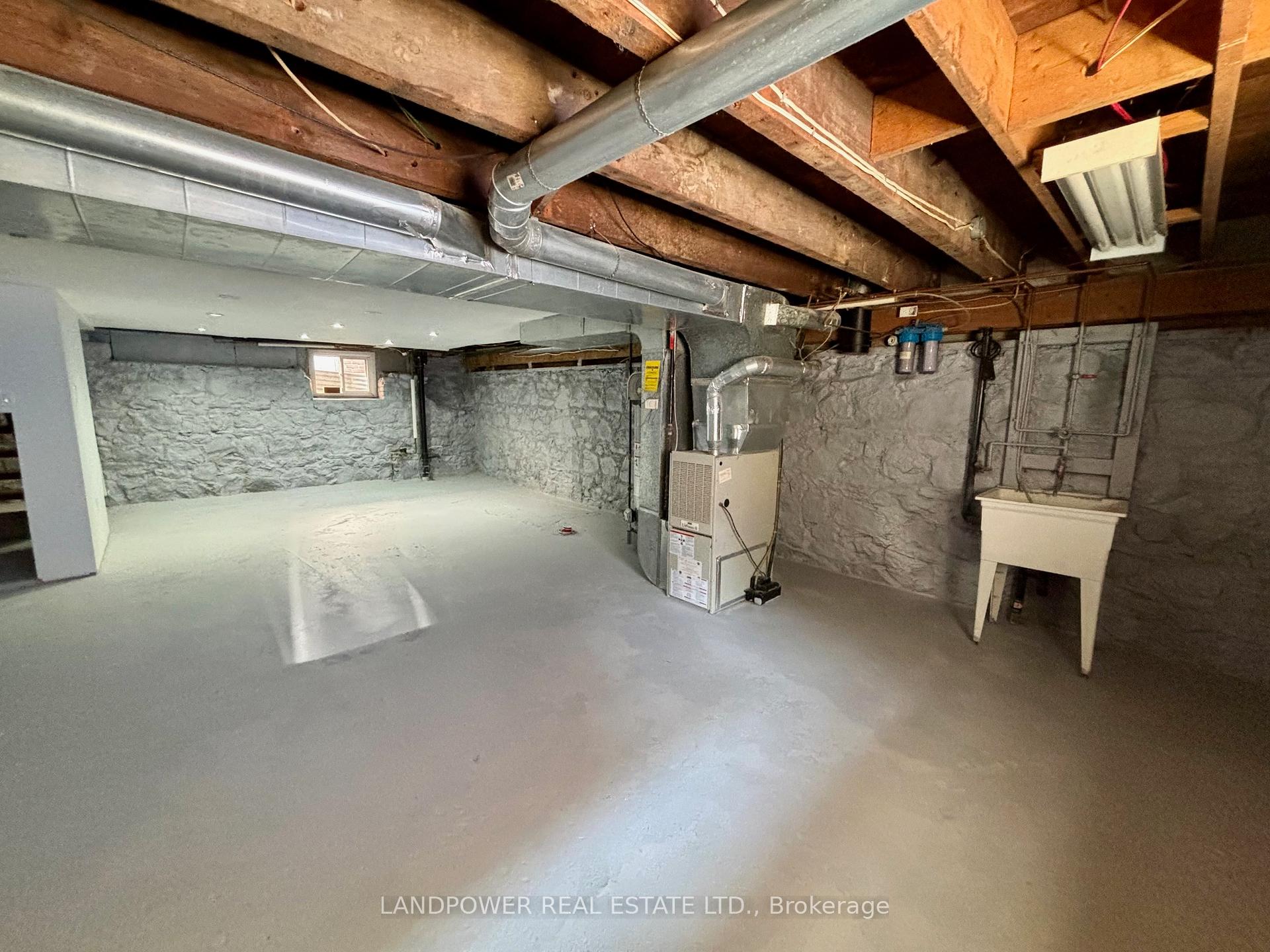Photo 15 of 35 Jerman Street, Markham, Old Markham Village — HOMEH