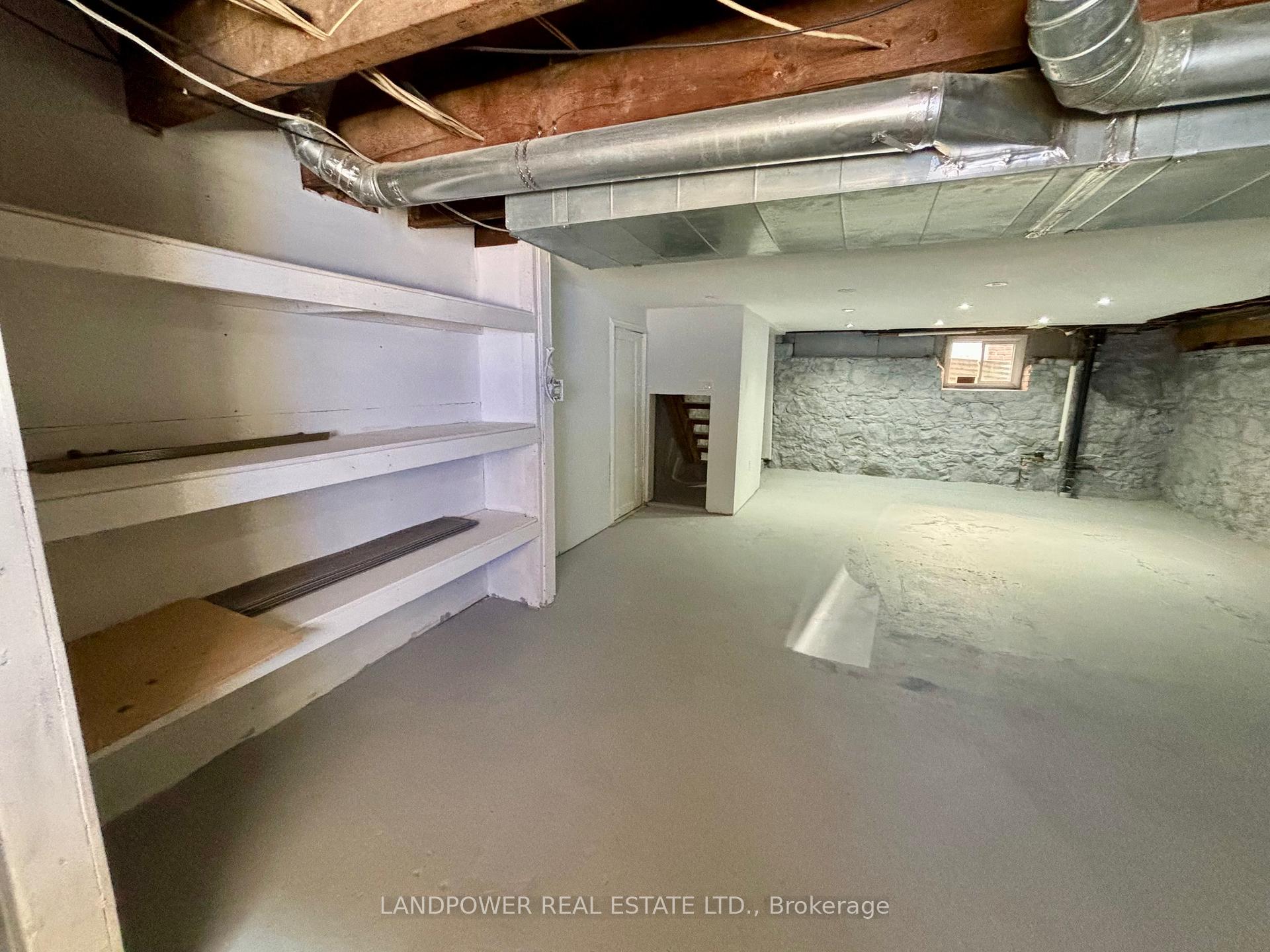 Photo 16 of 35 Jerman Street, Markham, Old Markham Village — HOMEH
